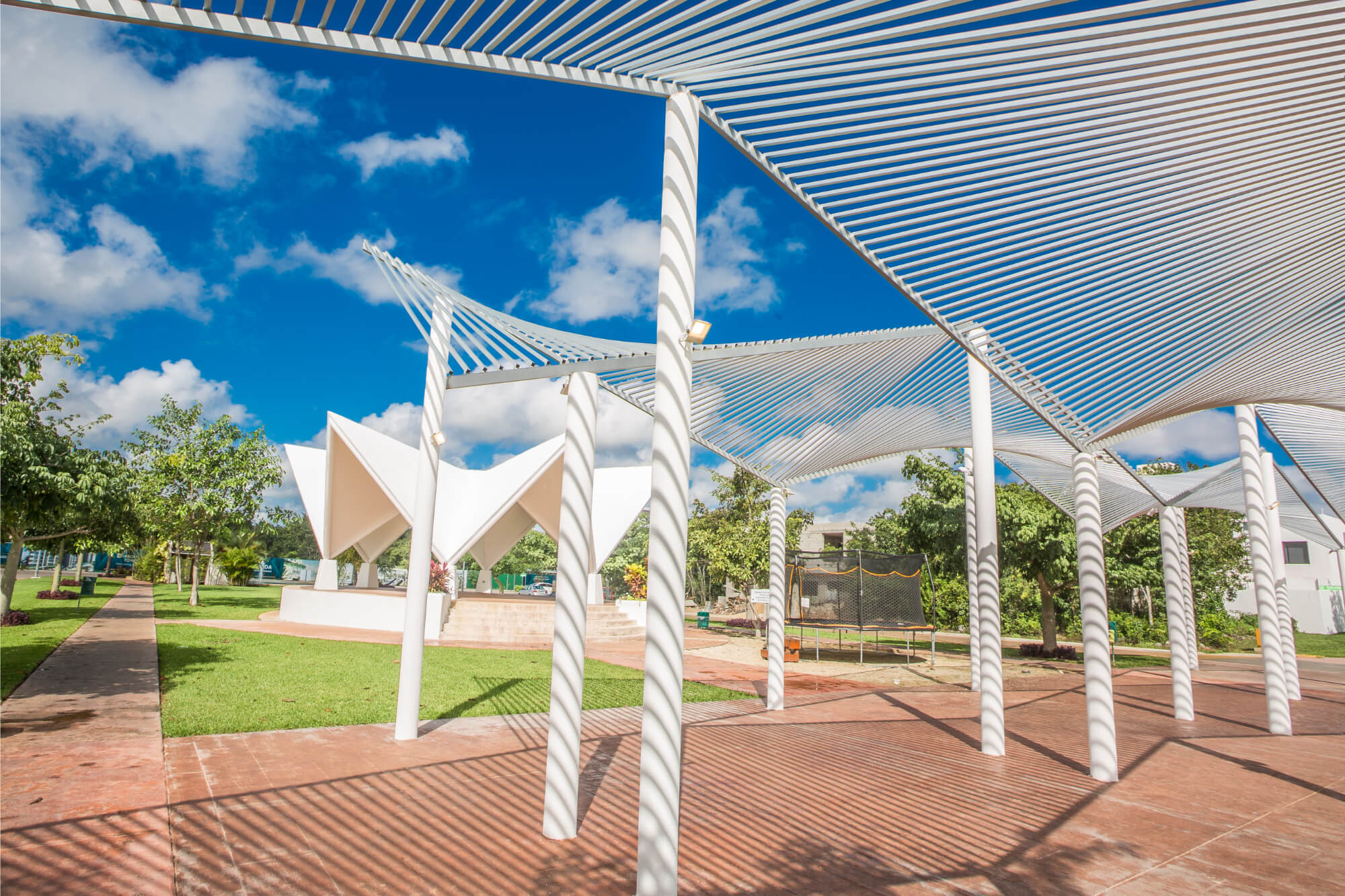 Condominium with pool, Co-work Space and Jacuzzi, pre-construction, for sale, Canc&uacute;n.