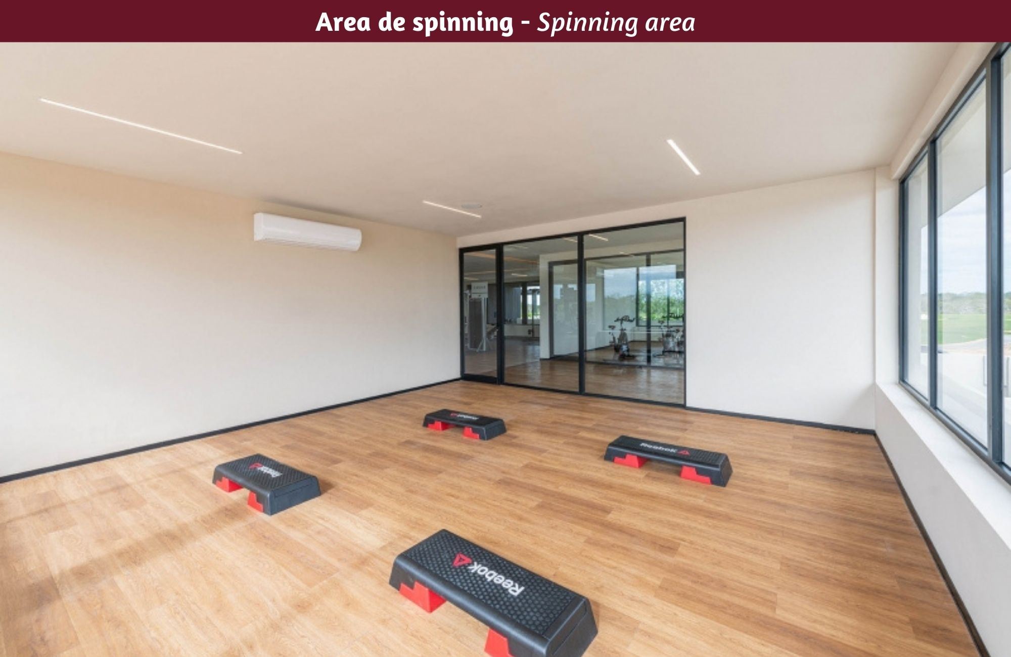 Land of 1,075 m2 i in a gated community with swimming pool, sports fields, pet park, games, spa, and much more amenities for sale in the Nor