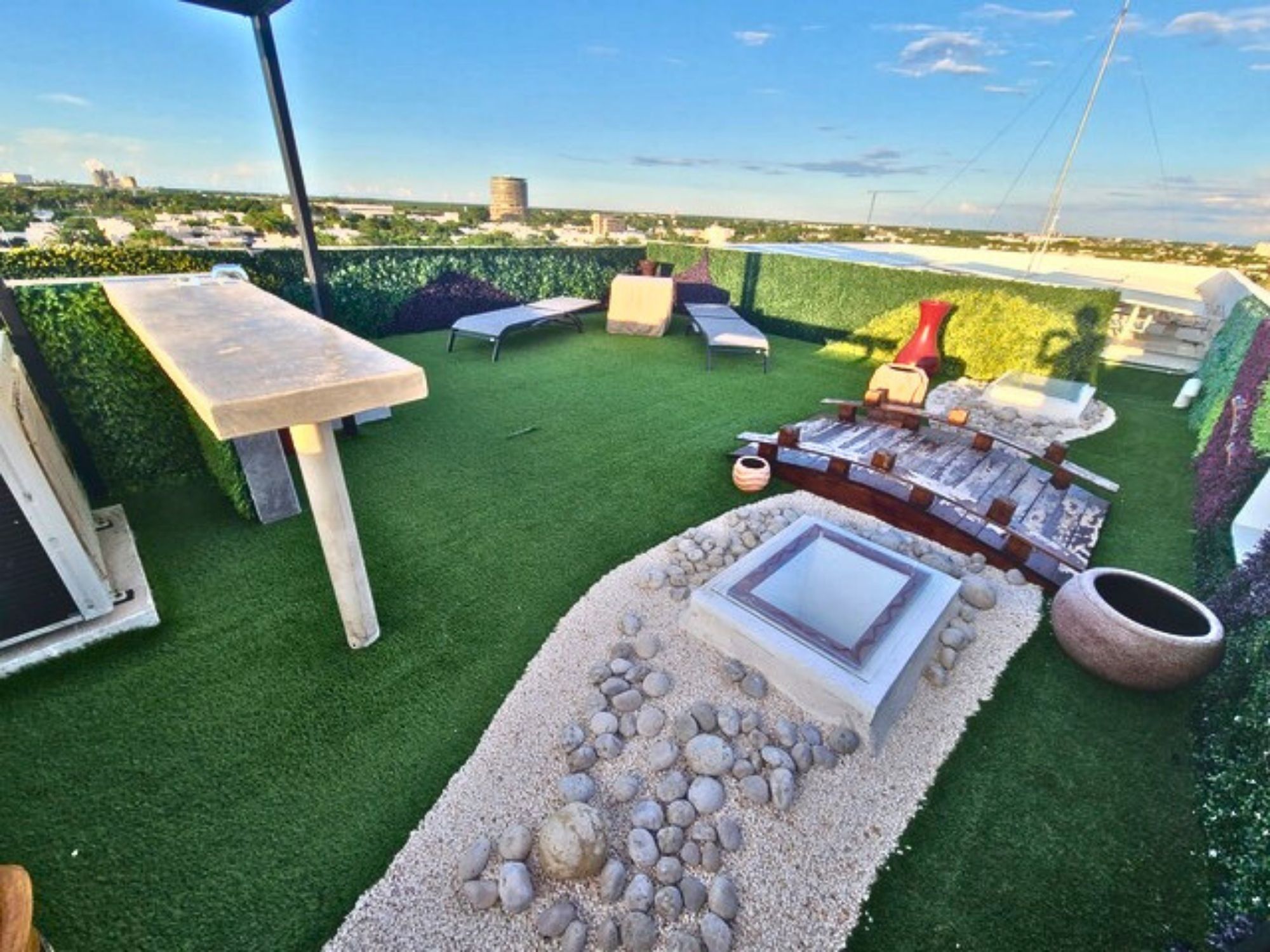 Luxury penthouse with panoramic terrace for sale, Santa Gertrudis Copo, M&eacute;rida