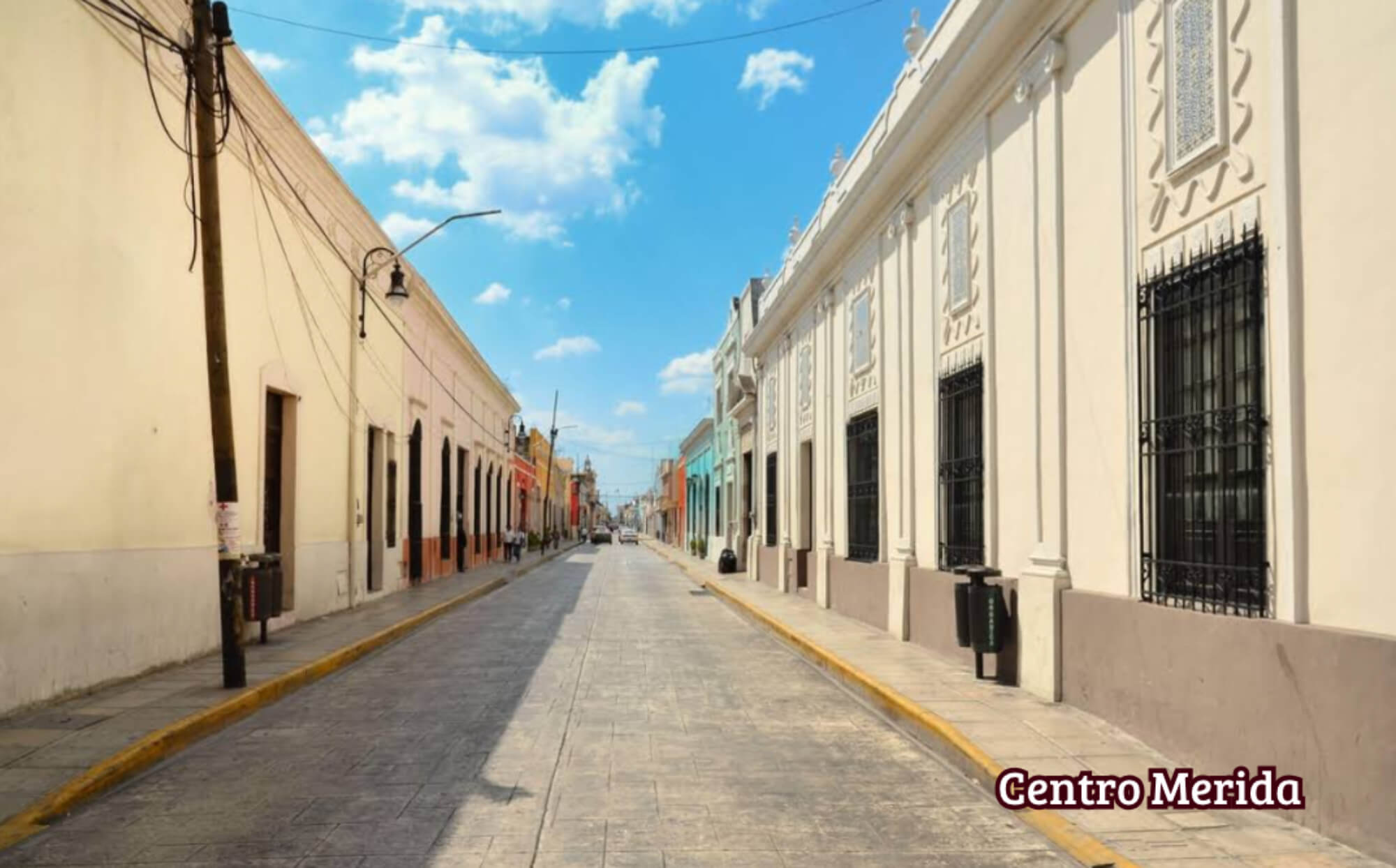 Golf &amp; lake view Condominium in Yucatan Country Club for sale, M&eacute;rida.