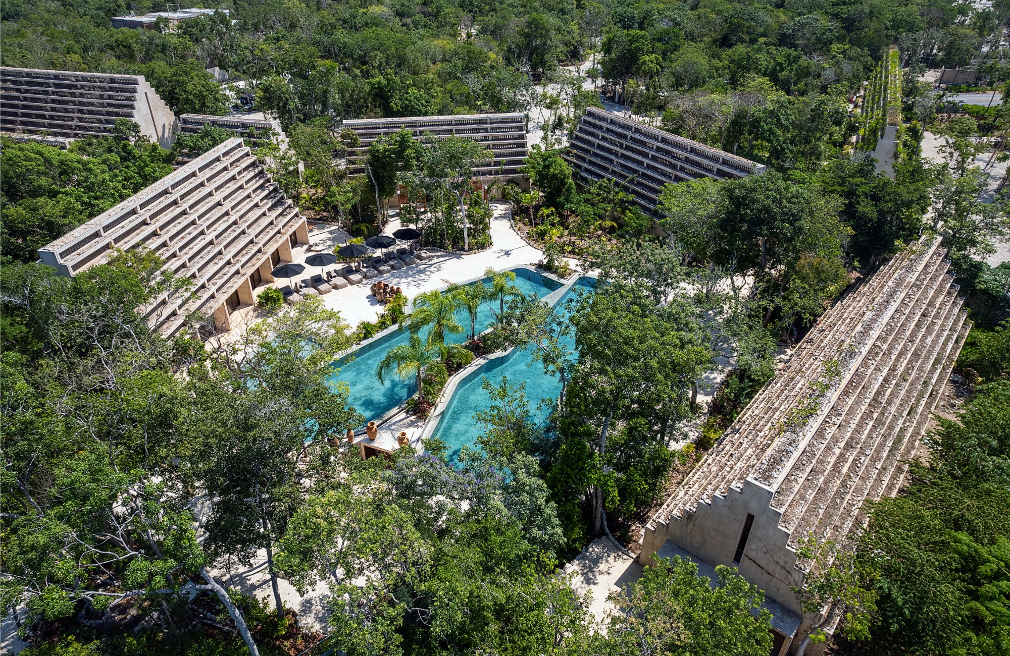 529 sqm residential land with pool in a gated community, Tulum.