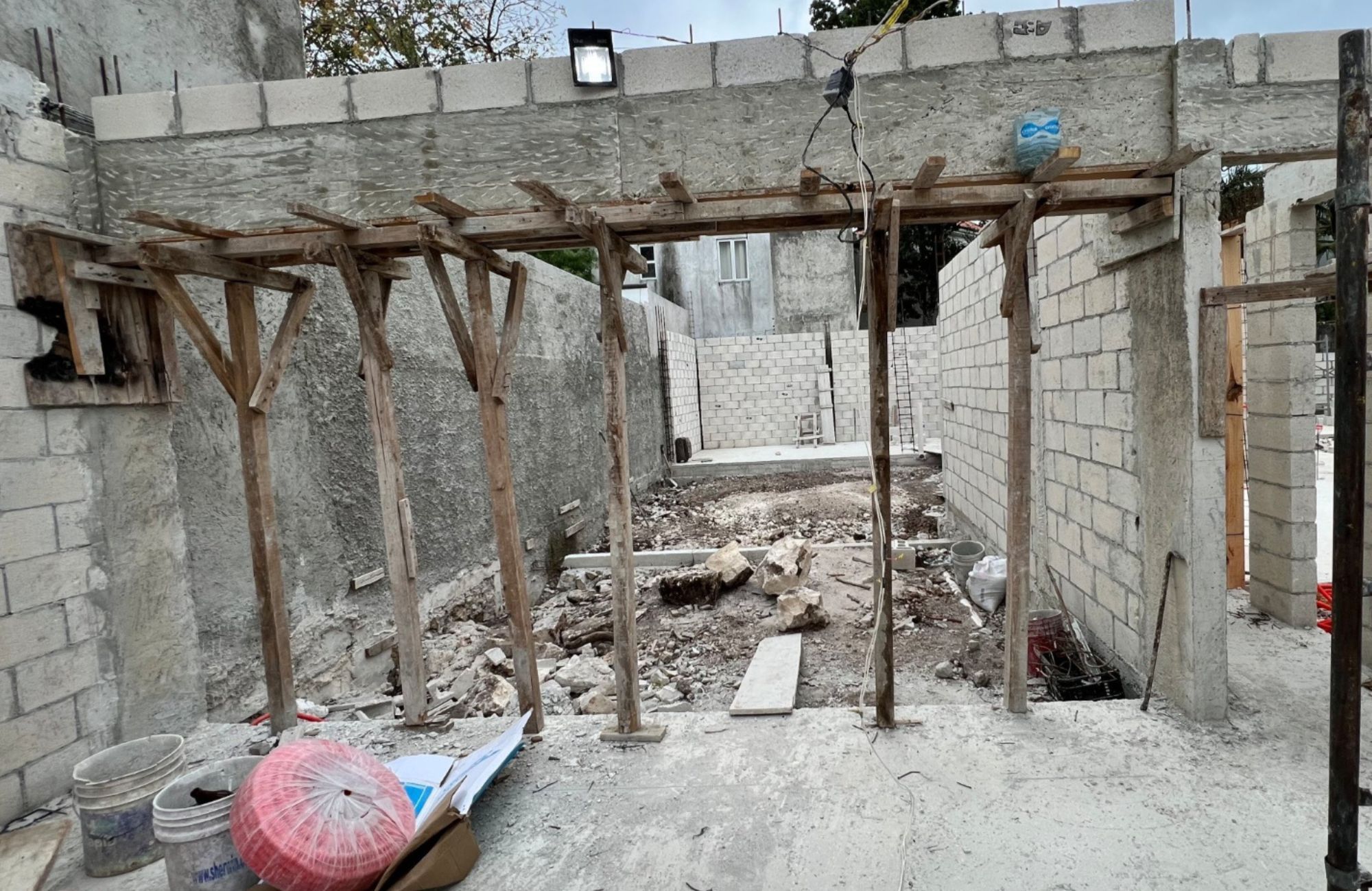 House with study, garden, and covered parking, for sale, Urba, Cozumel