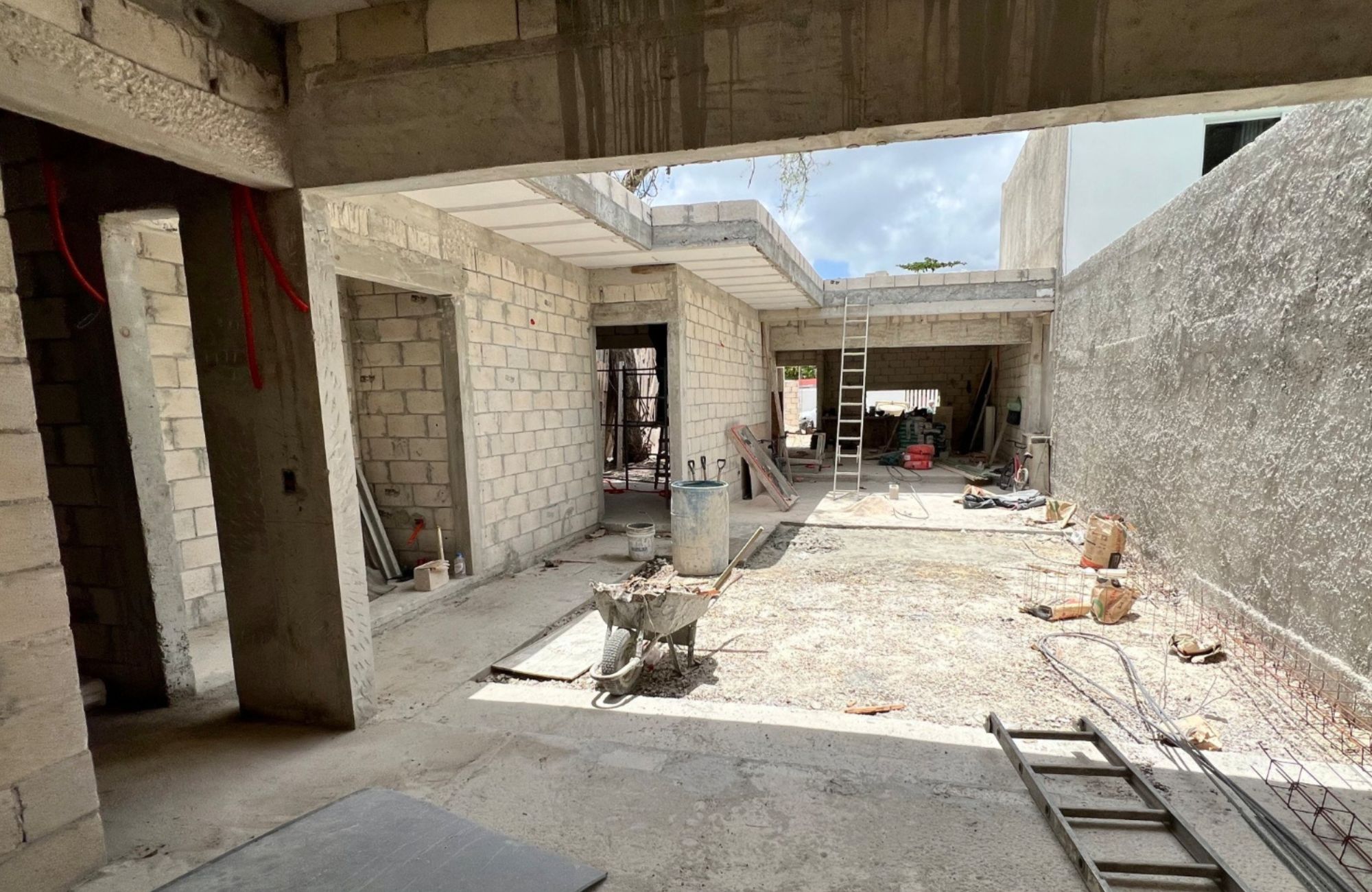 House with study, garden, and covered parking, for sale, Urba, Cozumel