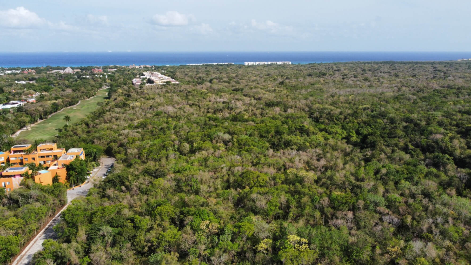 Amazing condo with private terrace and pool view &ndash; Ejido, Playa del Carmen