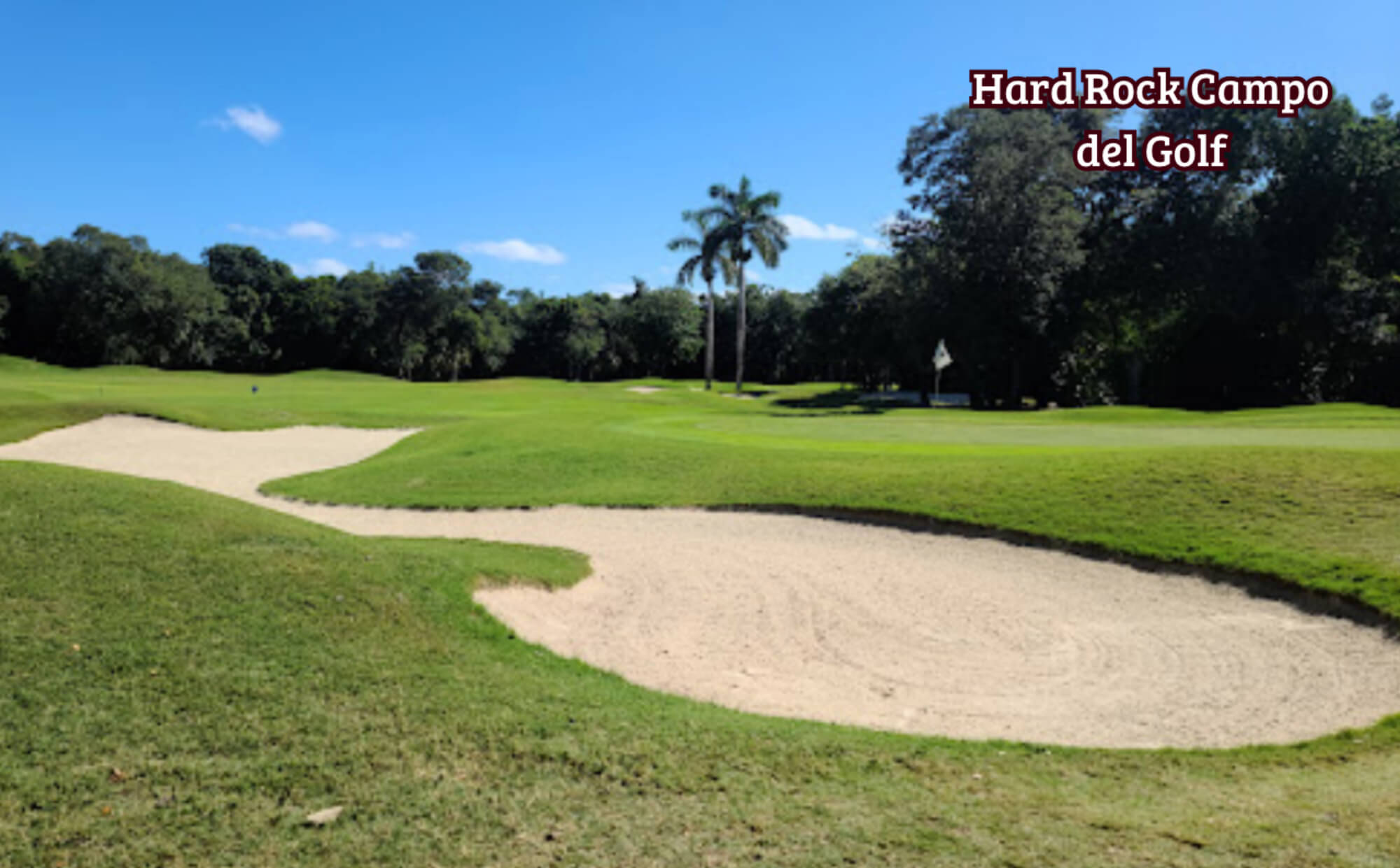 Condo en Residencial con club de playa, golf, alberca en venta Playa del Carmen.
