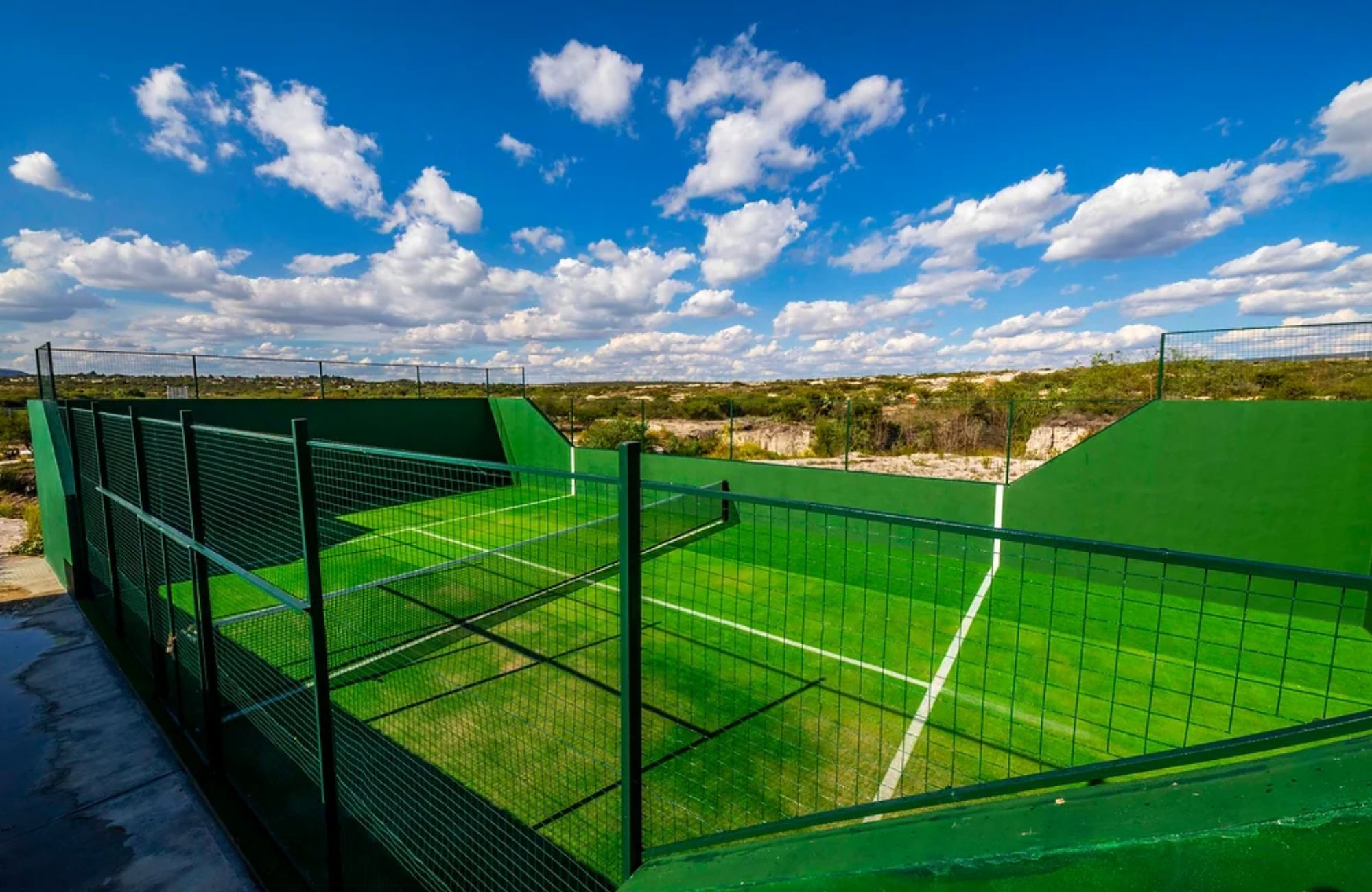 4 bedroom house community with golf course, clubhouse with pool, for sale, San Miguel de Allende.