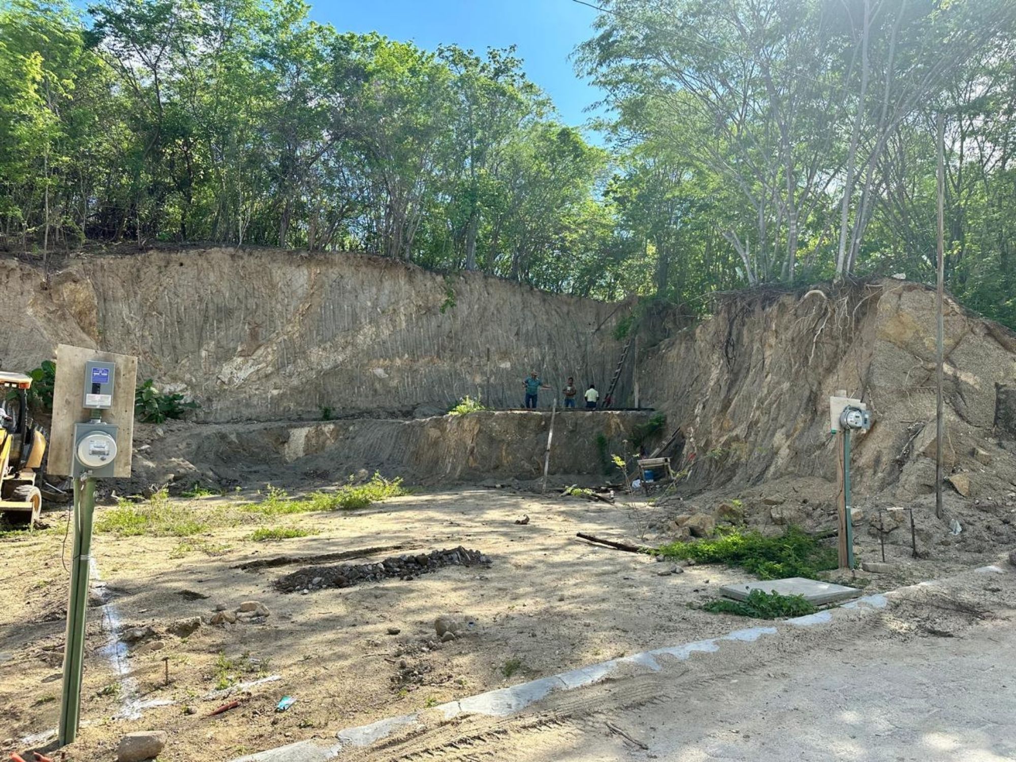 Reduced price, Multifamily Land (flattened and ready to build) for sale in Sector H, La Crucecita, Huatulco.