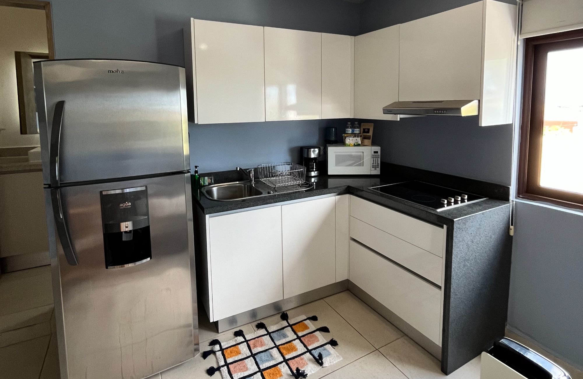 Condo oceanview from rooftop pool