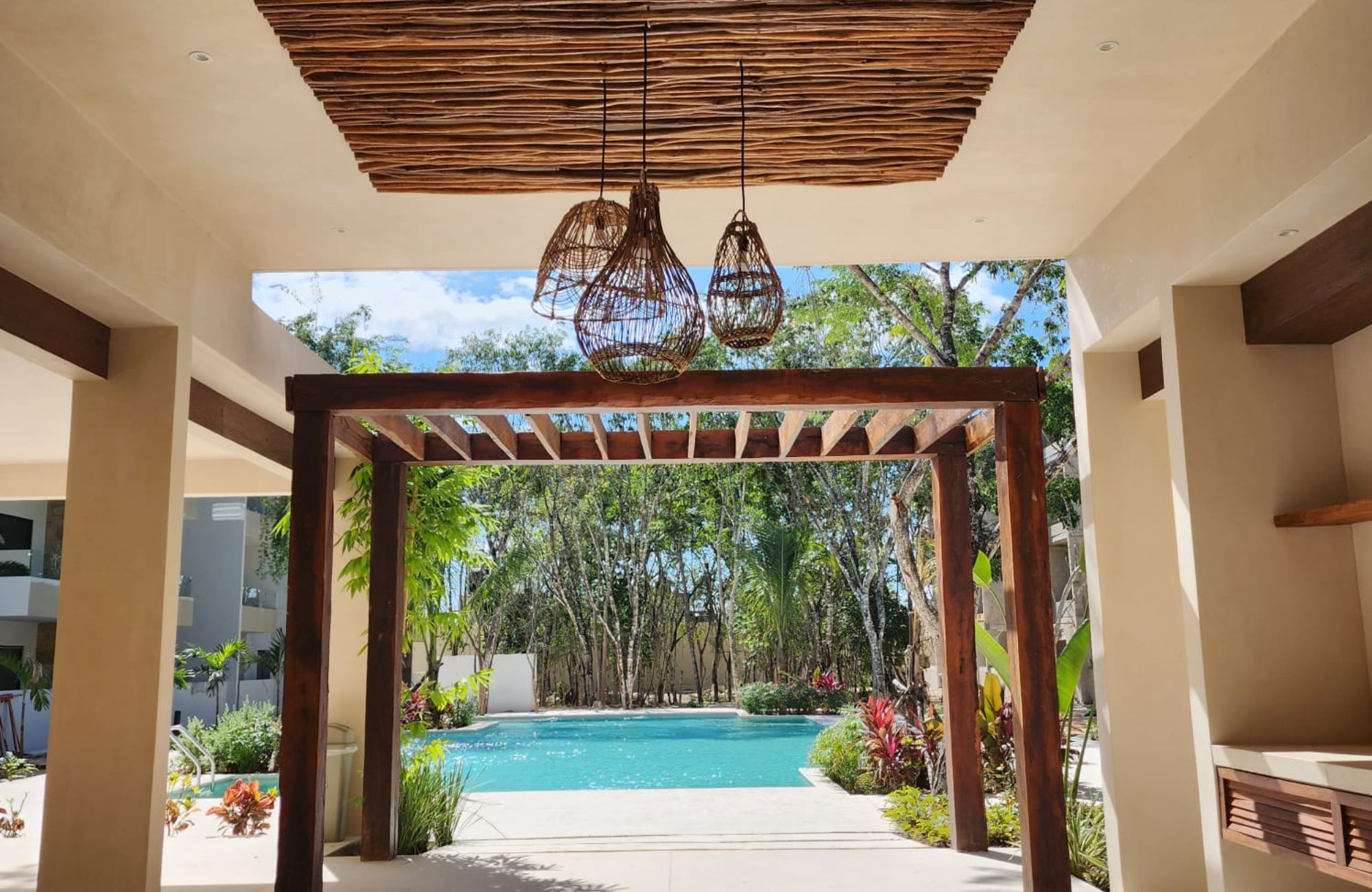 Luxury Apartment with Pool and Paddle Court for Sale in Colosio, Playa del Carmen