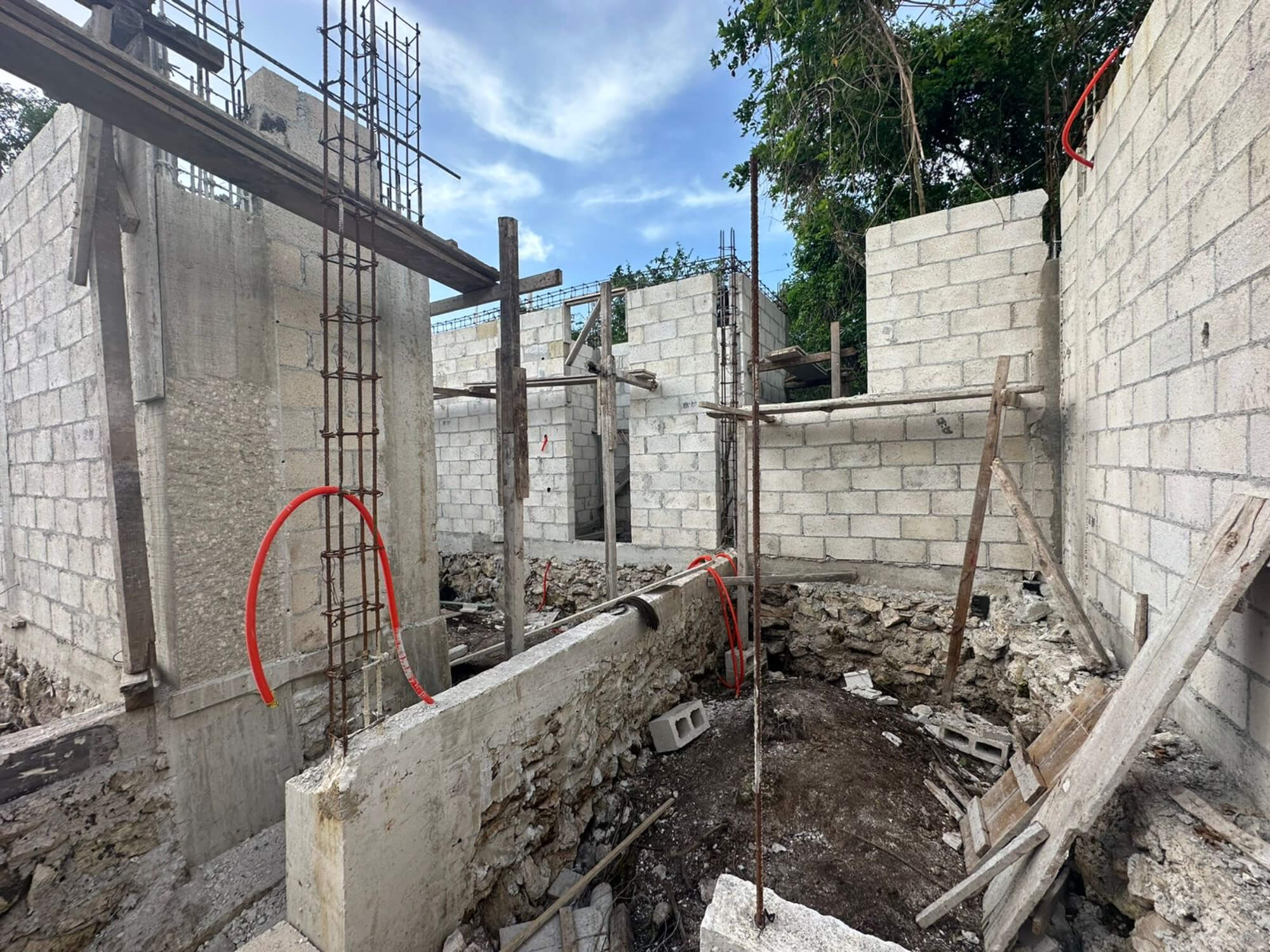 House with private pool, rooftop, double-height window, pre-construction, for sale in Country Club, Cozumel.