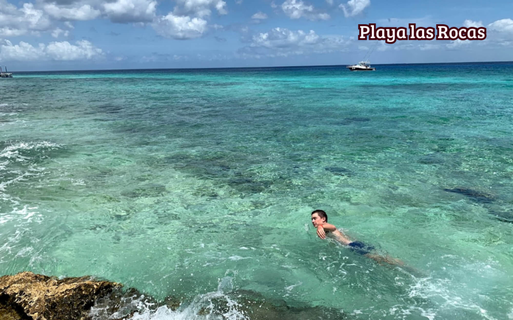 House with private pool, rooftop, double-height window, pre-construction, for sale in Country Club, Cozumel.