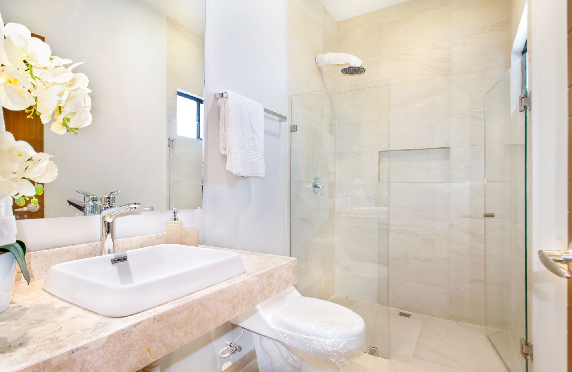 House with Clubhouse, Pool, and Cenote, for sale in Allegranza, Playa del Carmen