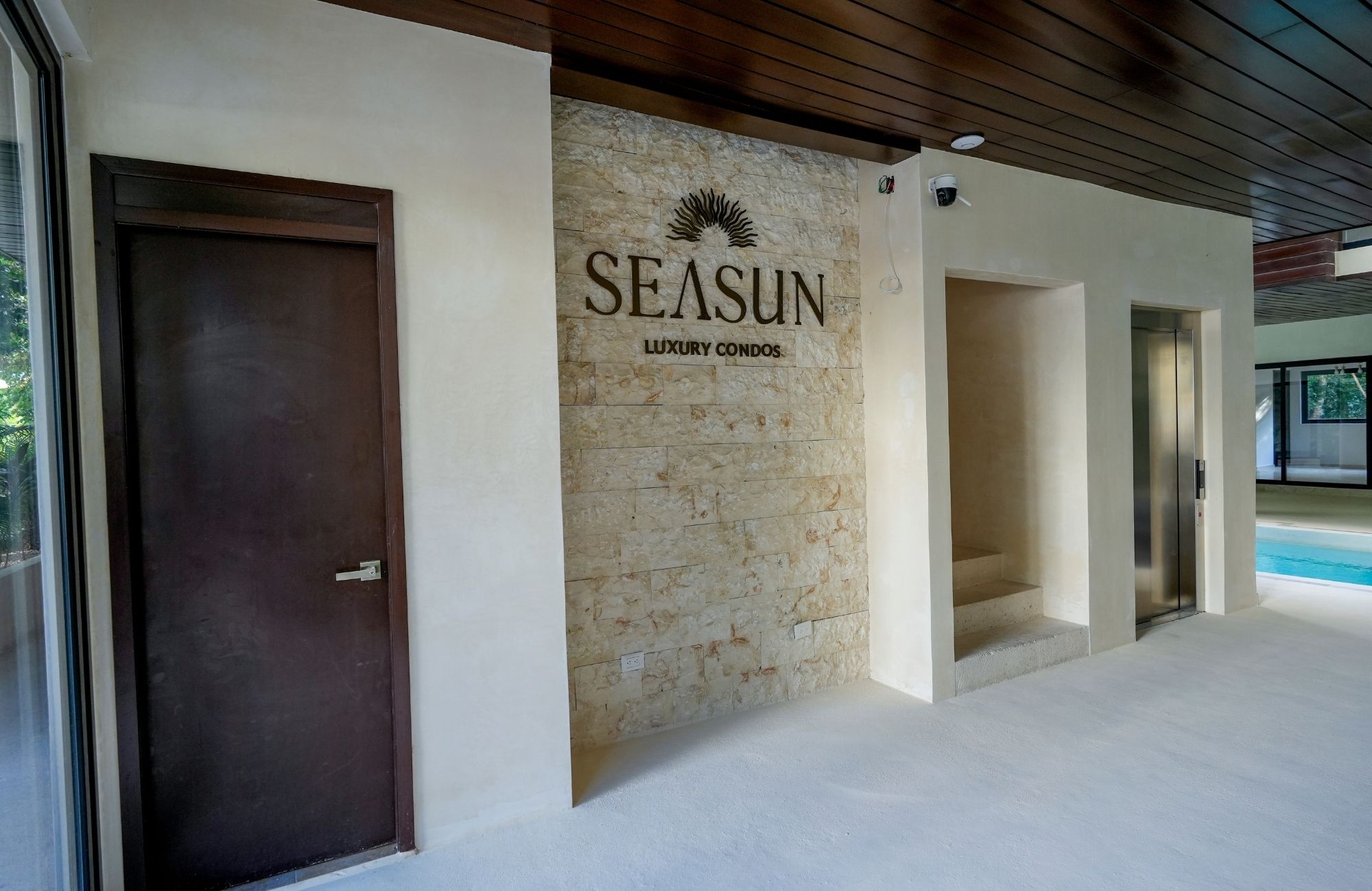 Departamento, rooftop bar con alberca, ethnic mall, instagram butler y mas amenidades en Aldea Zama, venta Tulum.