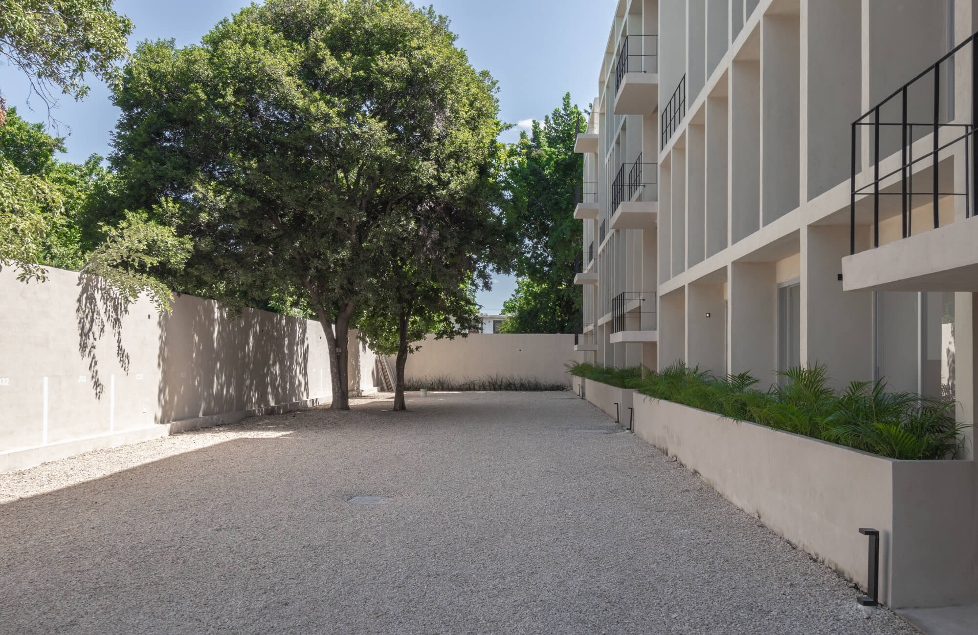 Apartment with garden, pool, Zen terrace, for sale, M&eacute;rida.