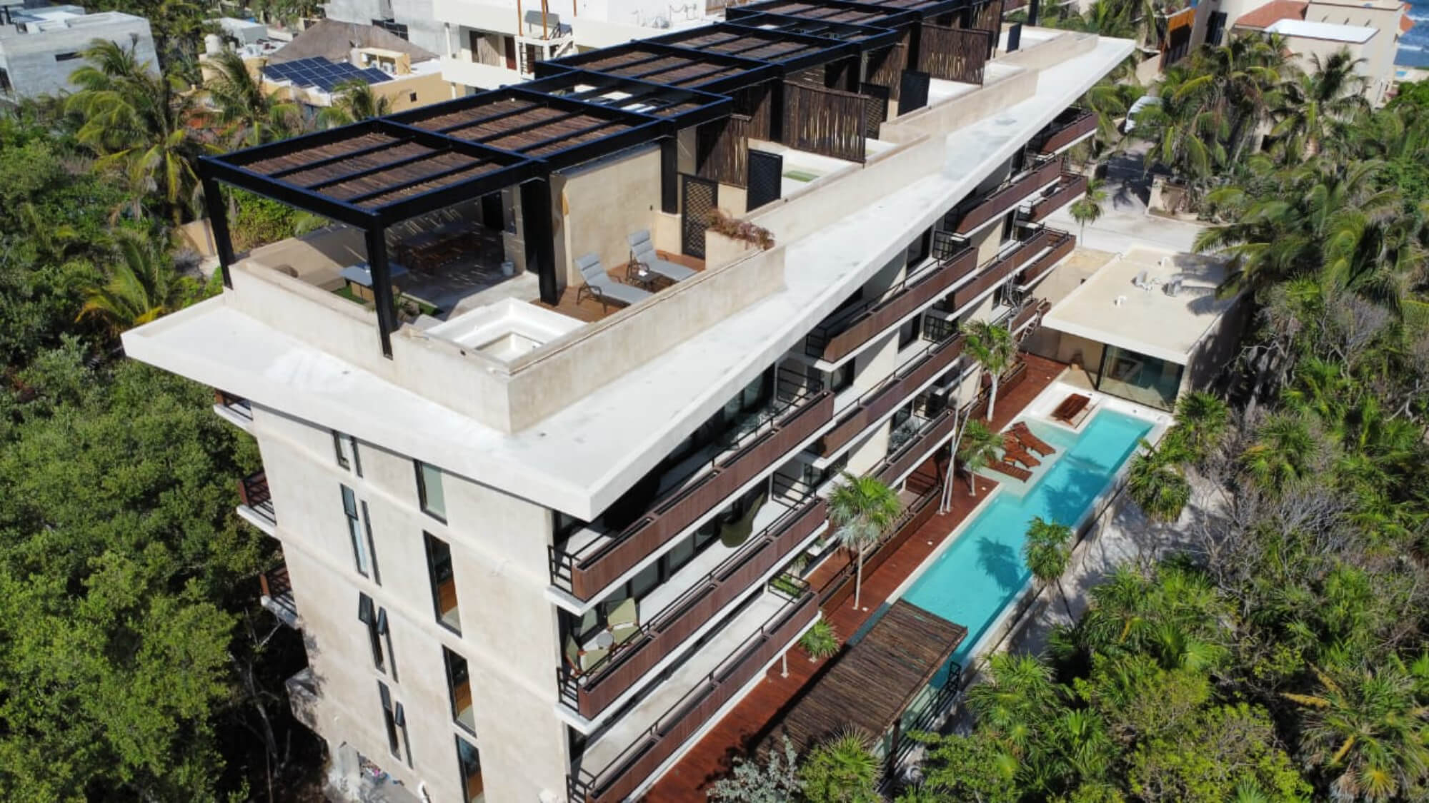 Departamento frente al mar con jacuzzi privado, alberca, pool bar, venta Tulum