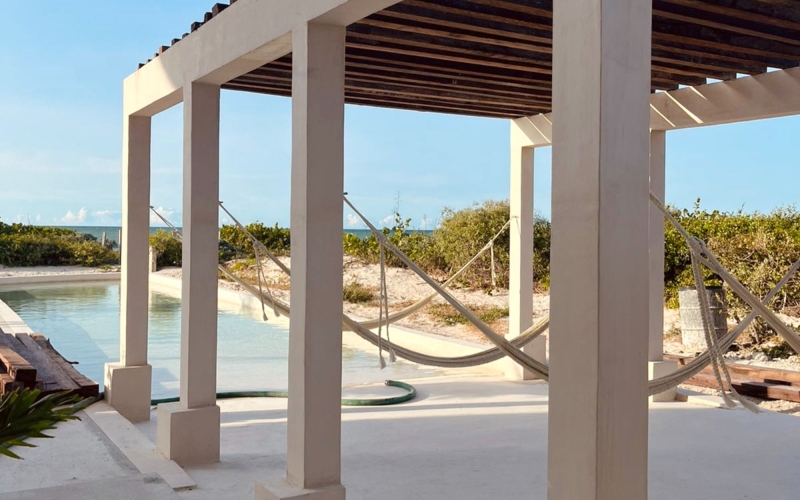 Oceanfront Apartment with Common Pool and Rooftop for Sale in Telchac, Yucat&aacute;n