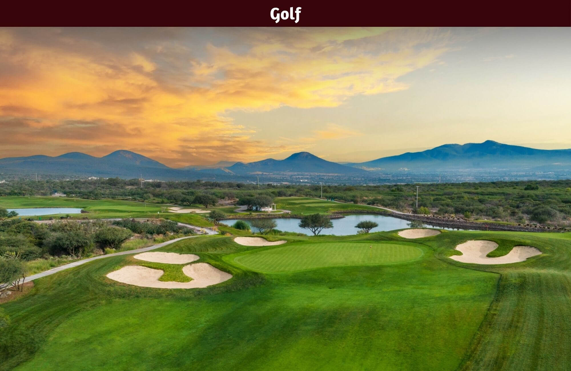 House with garden, terrace, service room, for sale, Juriquilla, Queretaro.