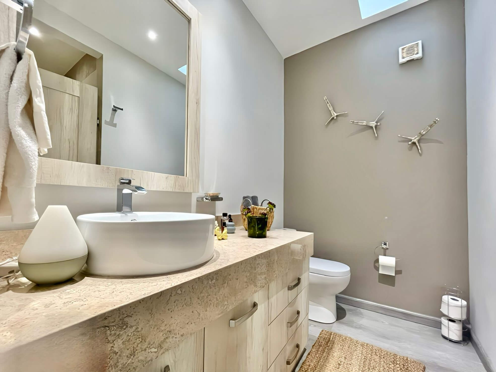 Penthouse with Jacuzzi, furnished and equipped, for sale, La Lejona San Miguel de Allende.