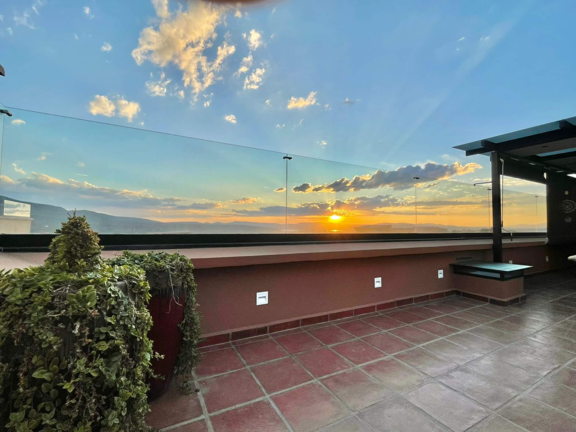 Penthouse with Jacuzzi, furnished and equipped, for sale, La Lejona San Miguel de Allende.