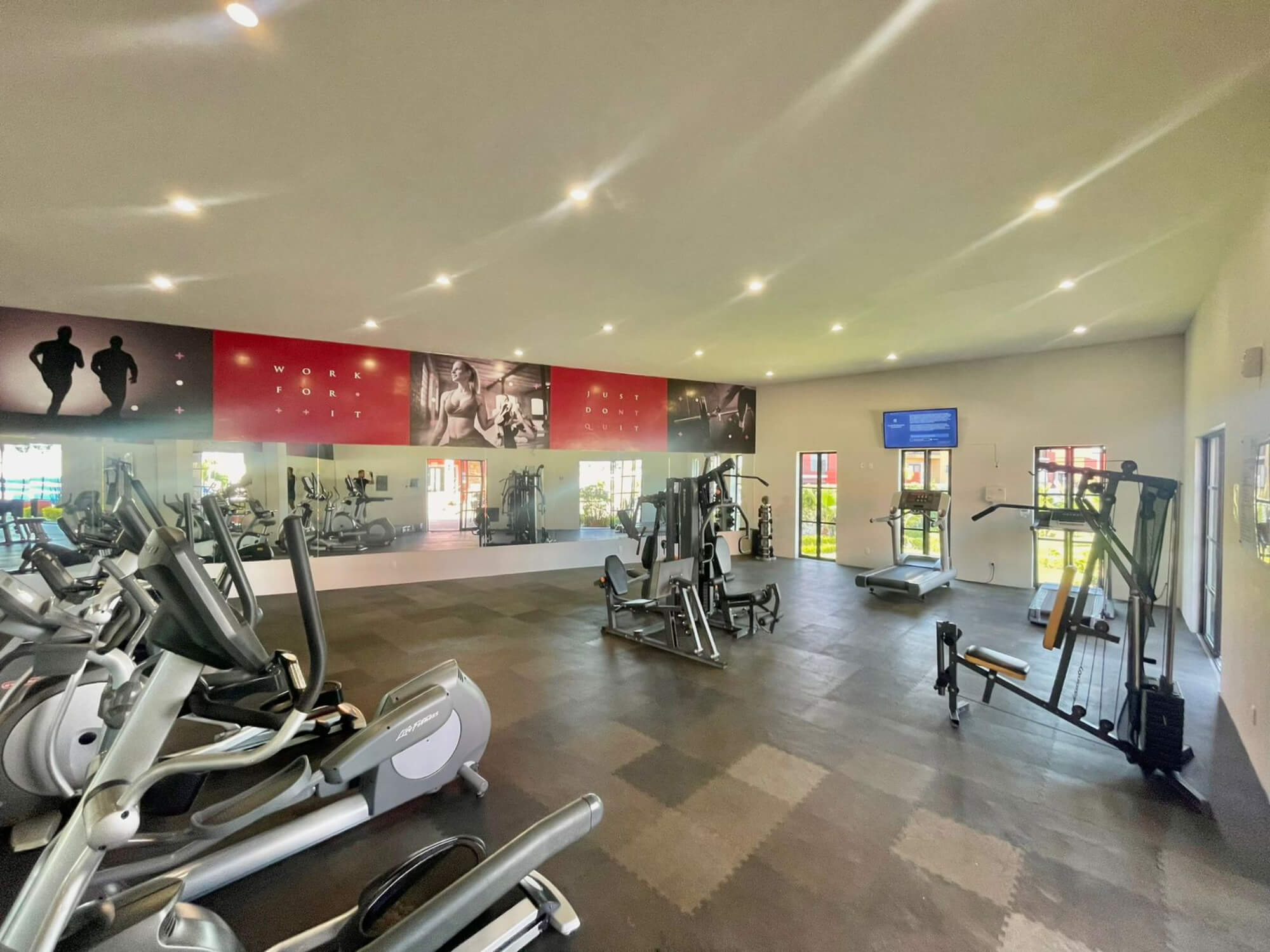 Penthouse with Jacuzzi, furnished and equipped, for sale, La Lejona San Miguel de Allende.