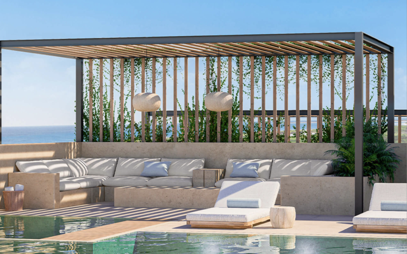 Apartment with balcony, ocean view infinity pool and jacuzzi for sale, downtown area, in Cozumel, Quintana Roo.