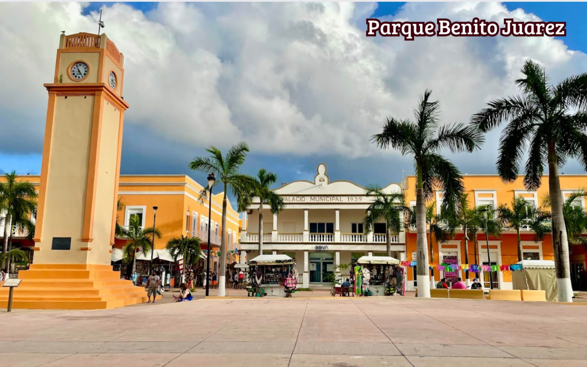 Rooftop with ocean view pool, 3 bedroom condo for sale in Cozumel
