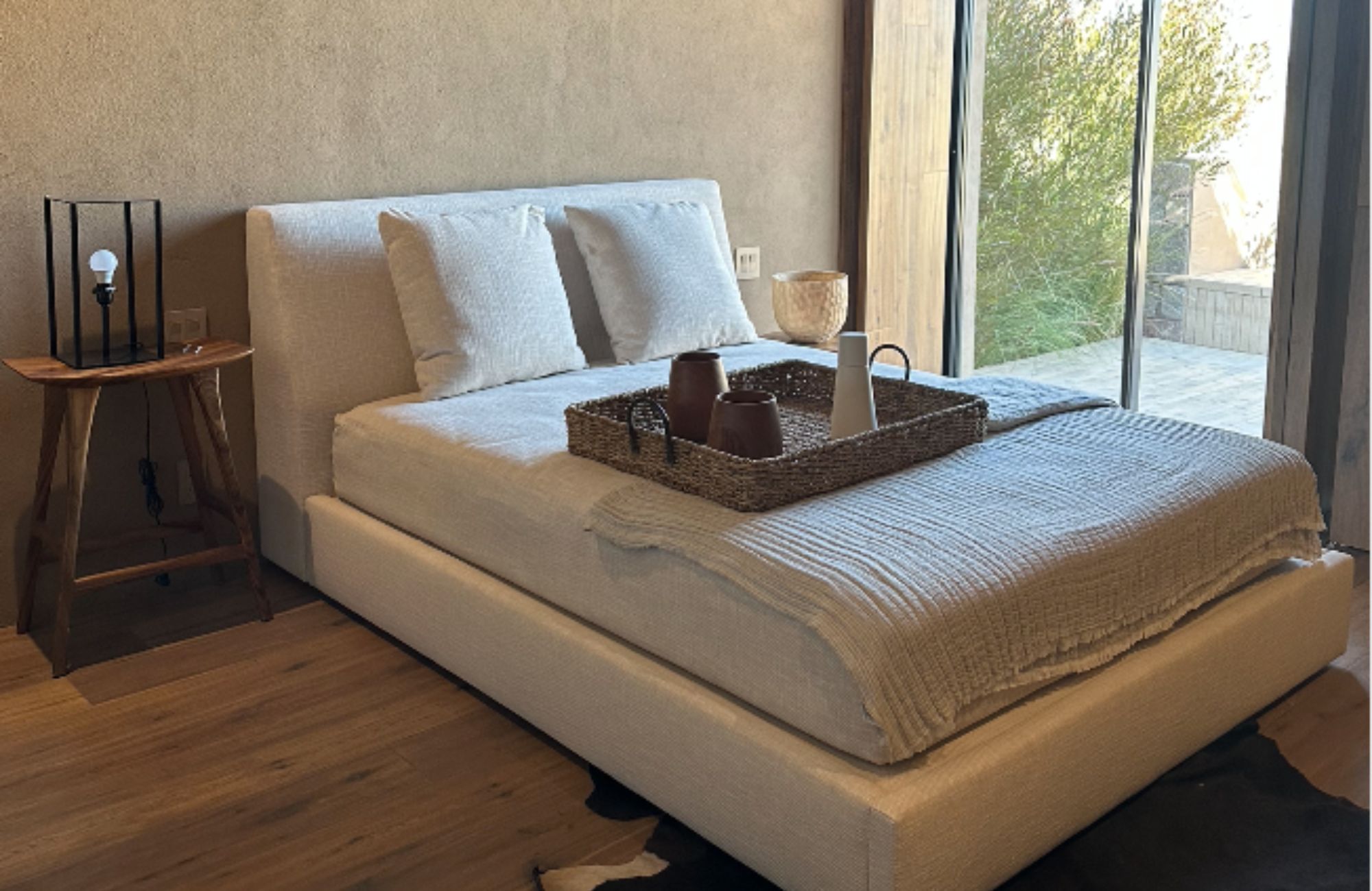 House with sauna,  jacuzzi, garden, terrace for sale in San Miguel de Allende.