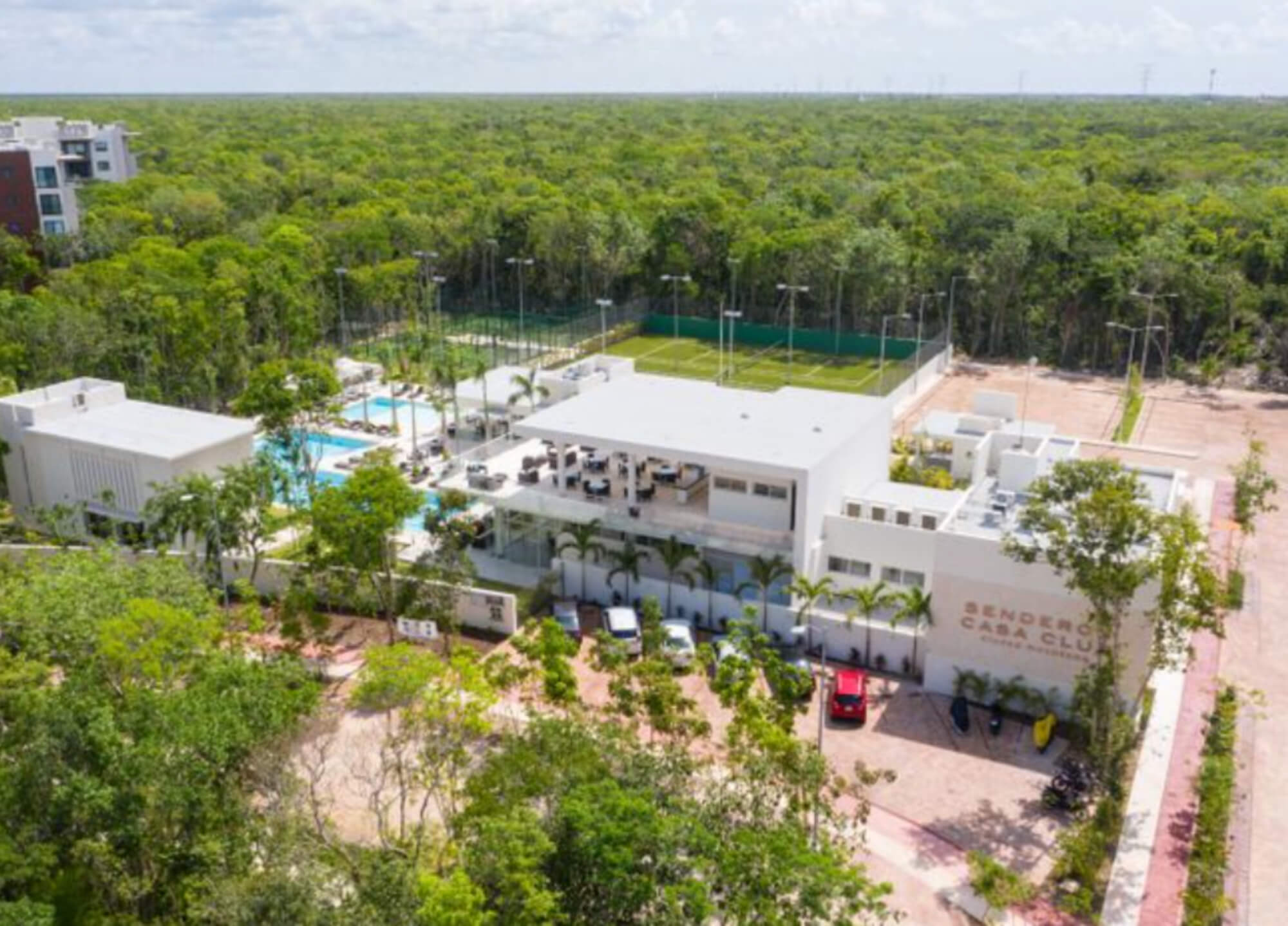 House for sale in a gated community with green areas, Xpu-ha, Quintana Roo