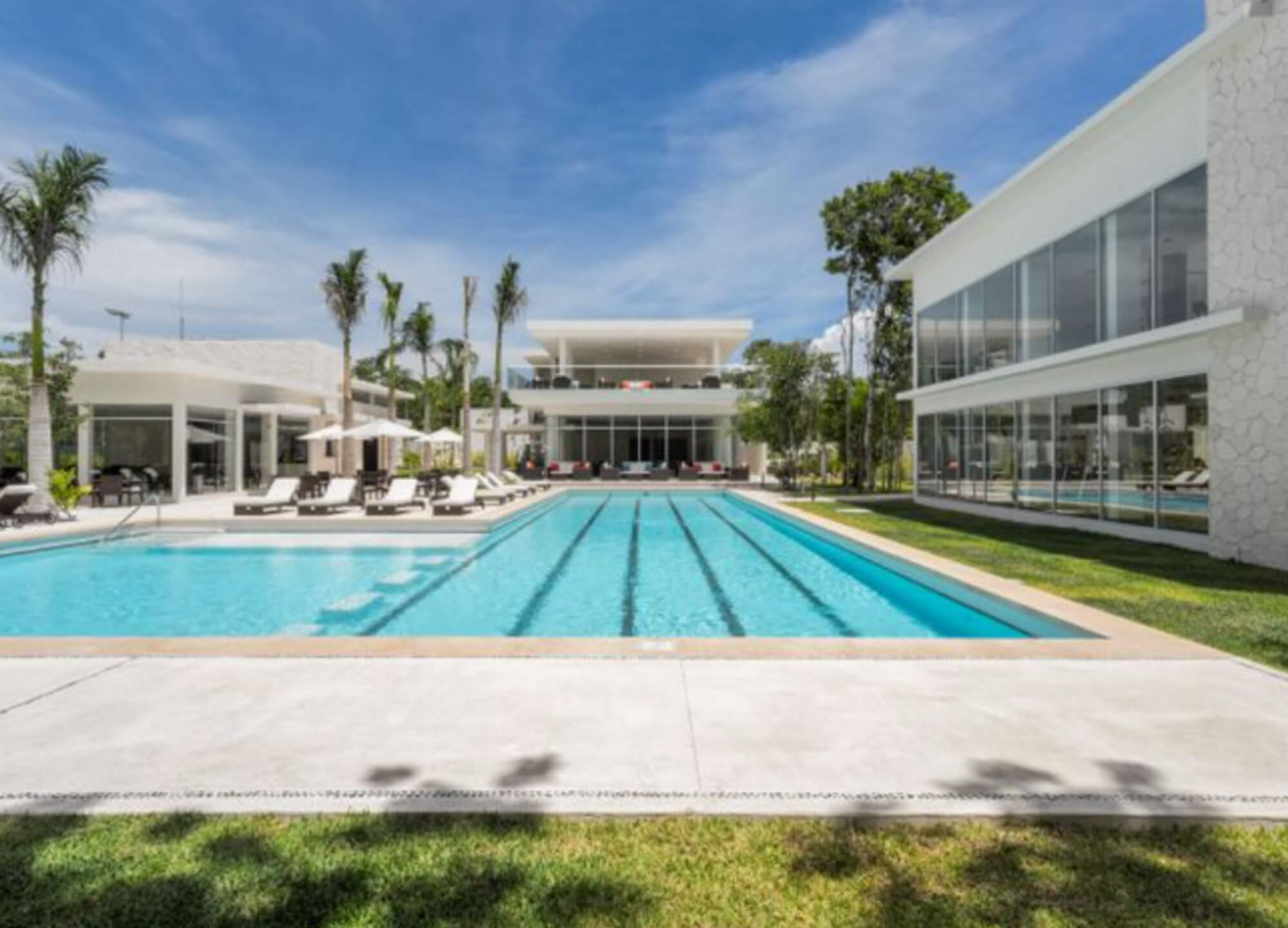 House for sale in a gated community with green areas, Xpu-ha, Quintana Roo