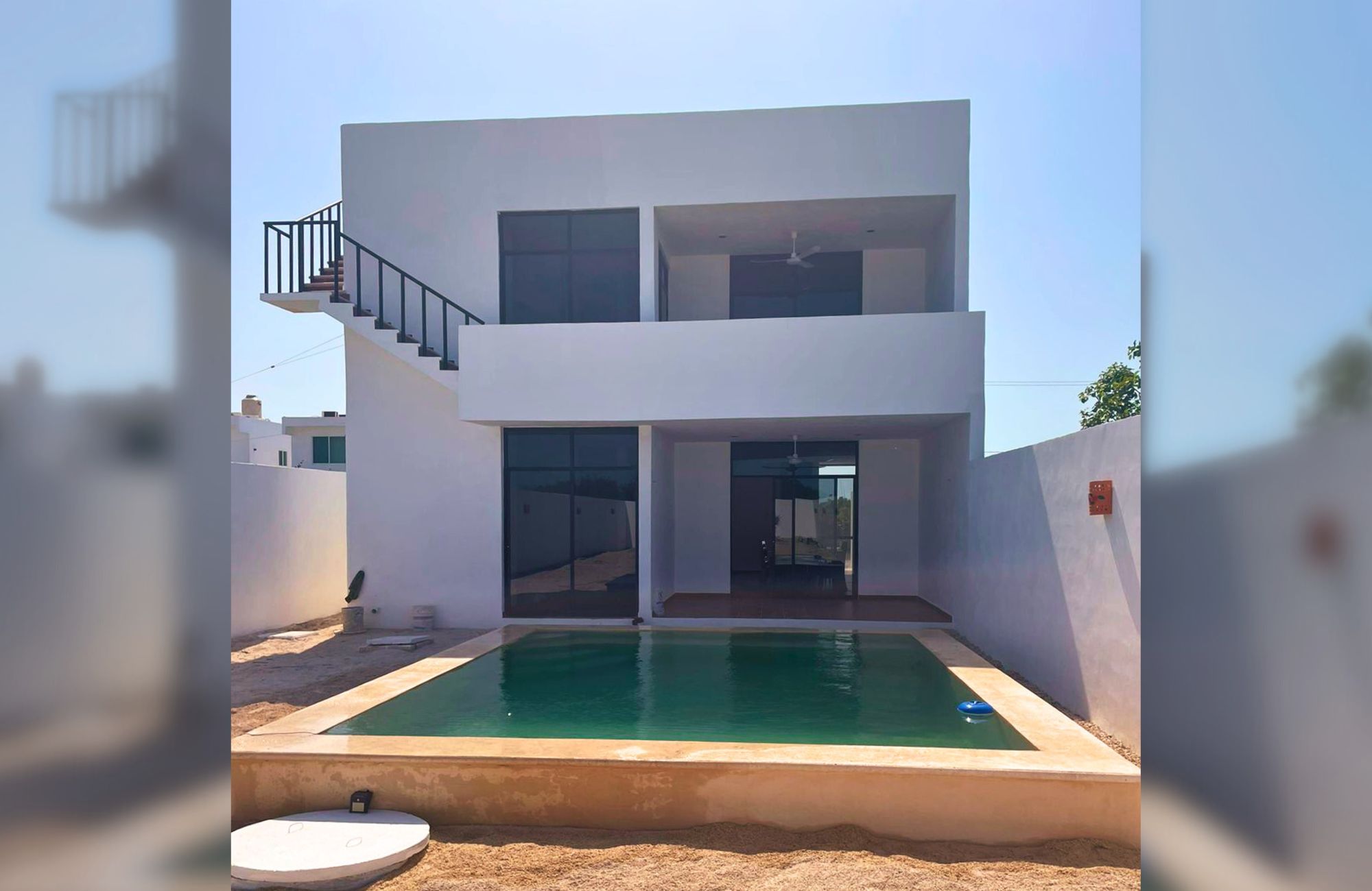 House steps from the ocean with rooftop plunge pool for sale, Chelem, Yucat&aacute;n