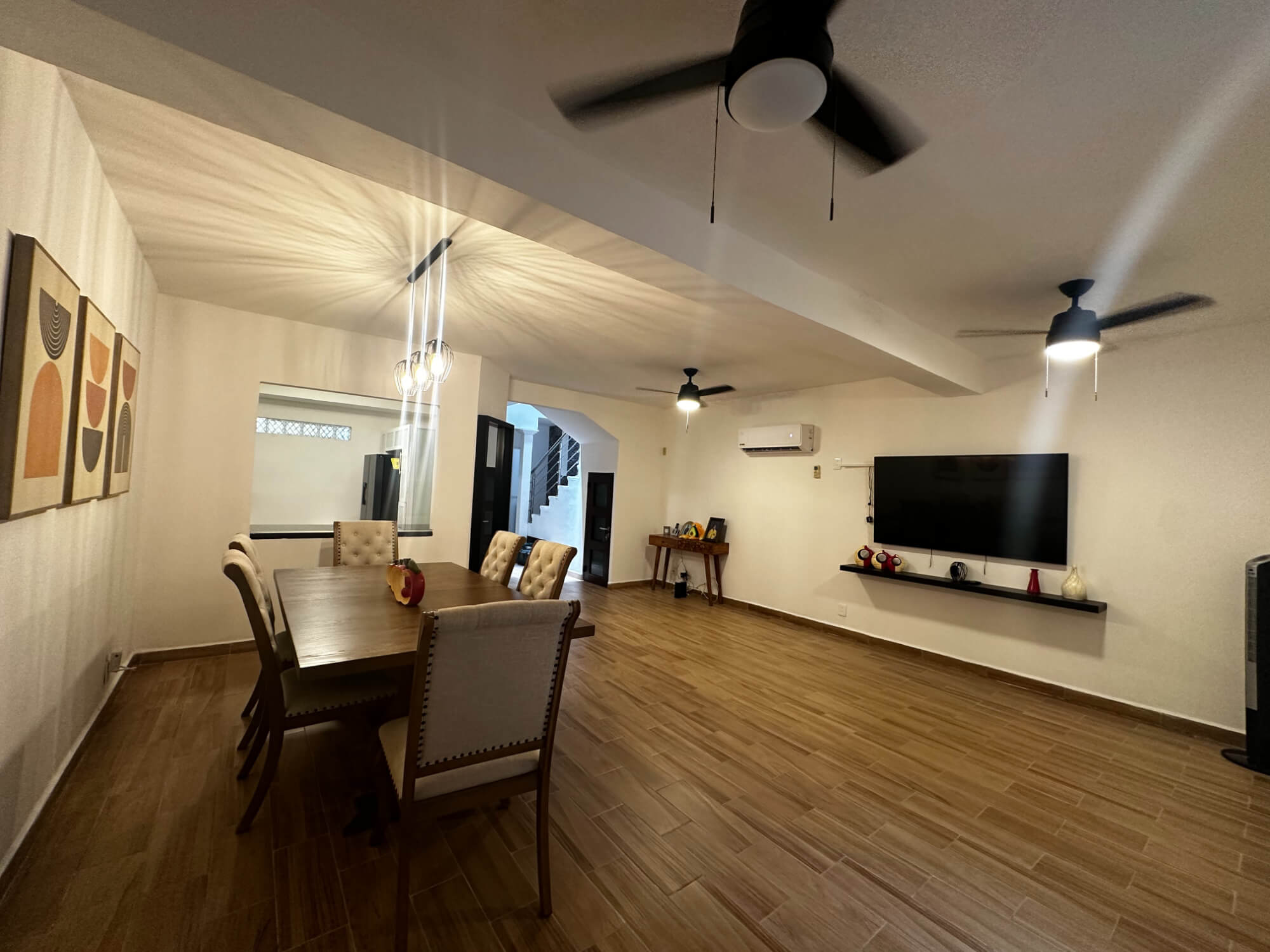 Home with Private Garden and Pool in Gated Community &ndash; Av. Huayac&aacute;n, Canc&uacute;n