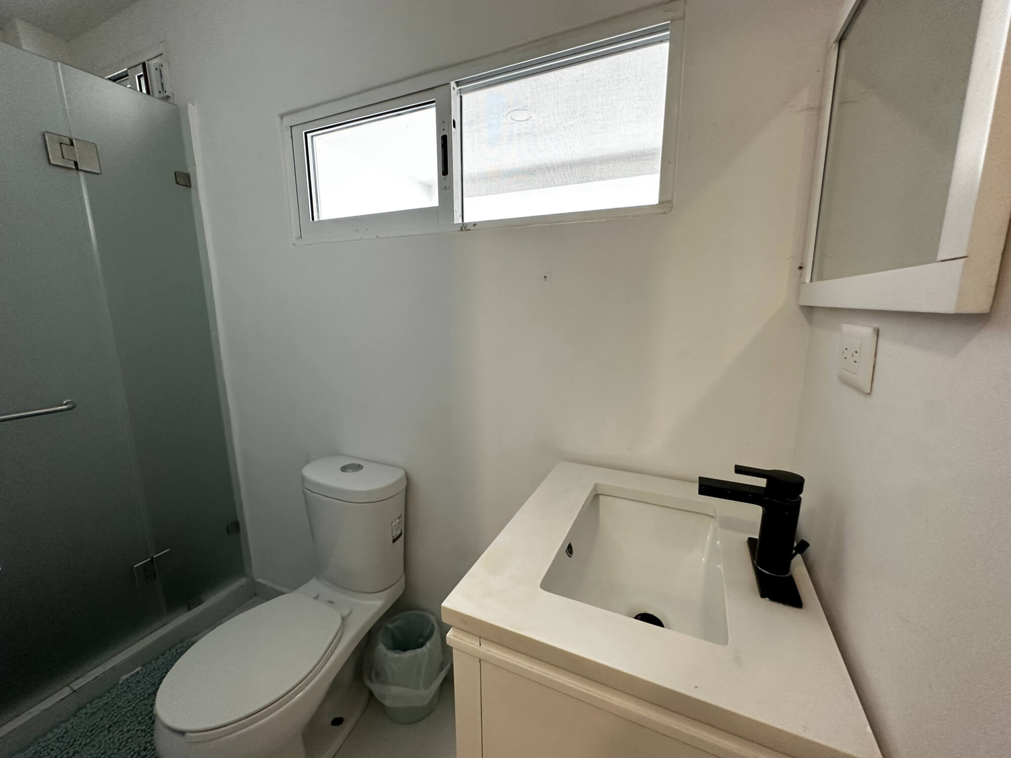 Home with Private Garden and Pool in Gated Community &ndash; Av. Huayac&aacute;n, Canc&uacute;n