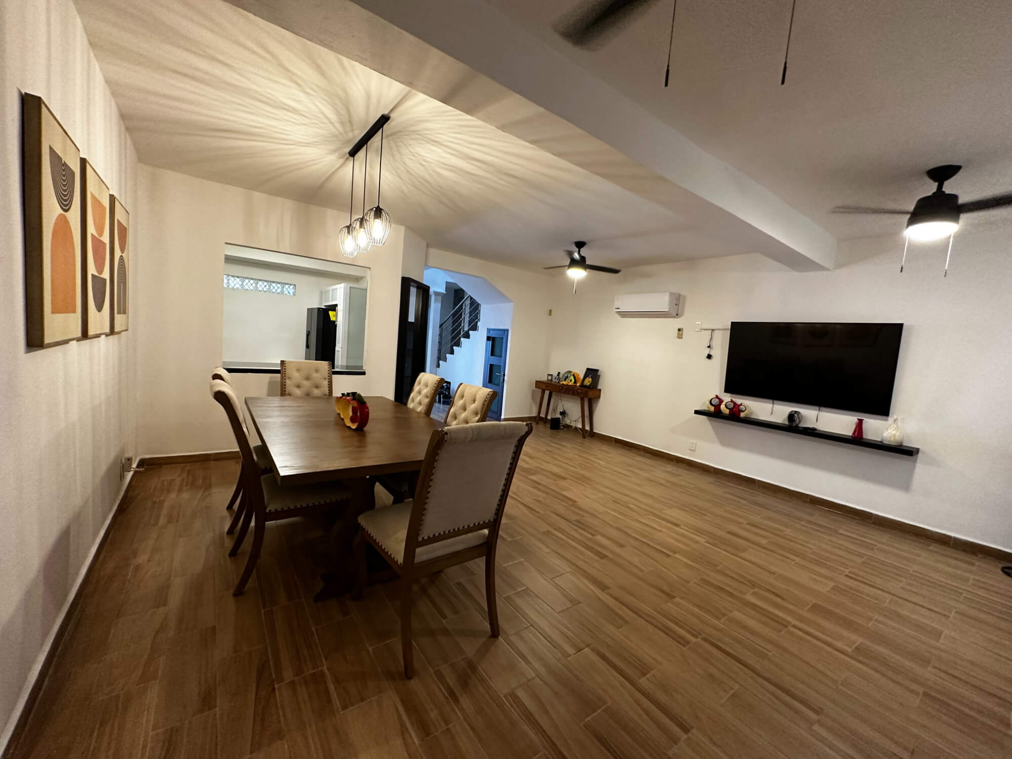 Home with Private Garden and Pool in Gated Community &ndash; Av. Huayac&aacute;n, Canc&uacute;n