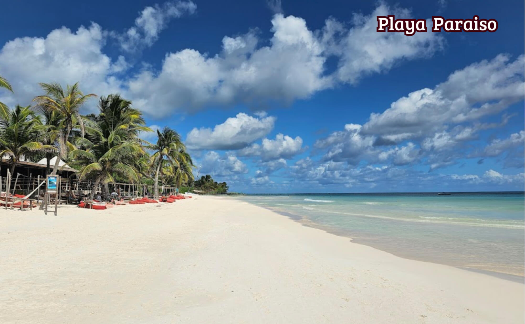 Condo with art walk, shopping area, open air cinema, hotel amenities, in Tulum, sale.