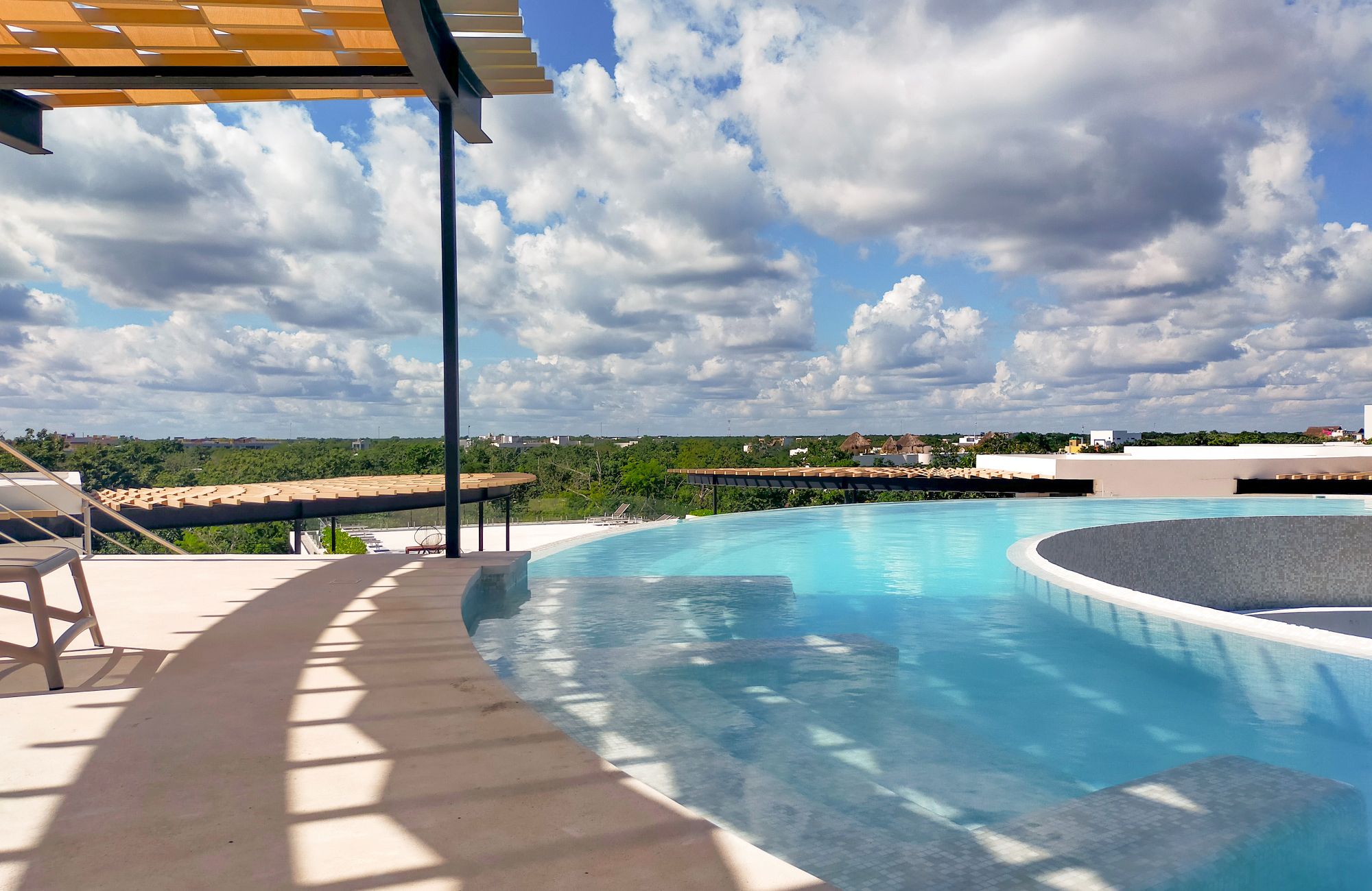 One-Bedroom Penthouse with Luxury Amenities in La Veleta, Tulum.