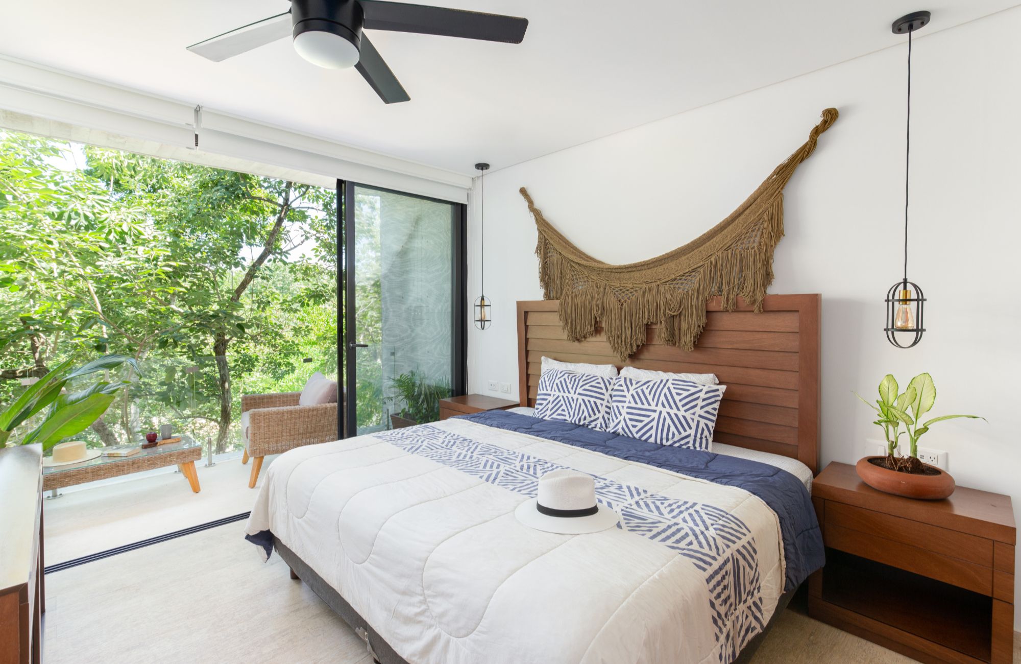 One-Bedroom Penthouse with Luxury Amenities in La Veleta, Tulum.