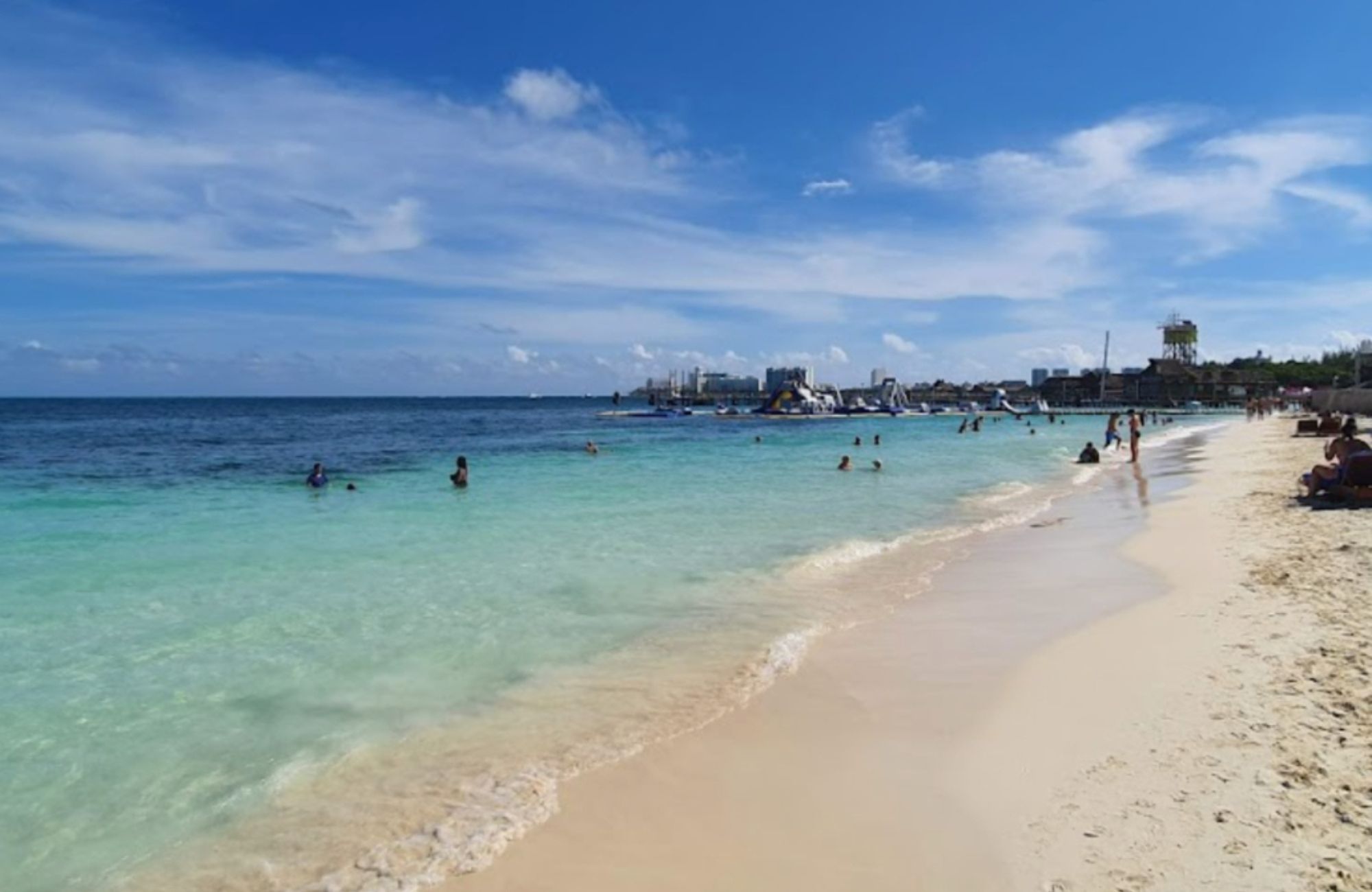 House with Private Pool, For Sale, Residencial Rio, Huayac&aacute;n, Canc&uacute;n