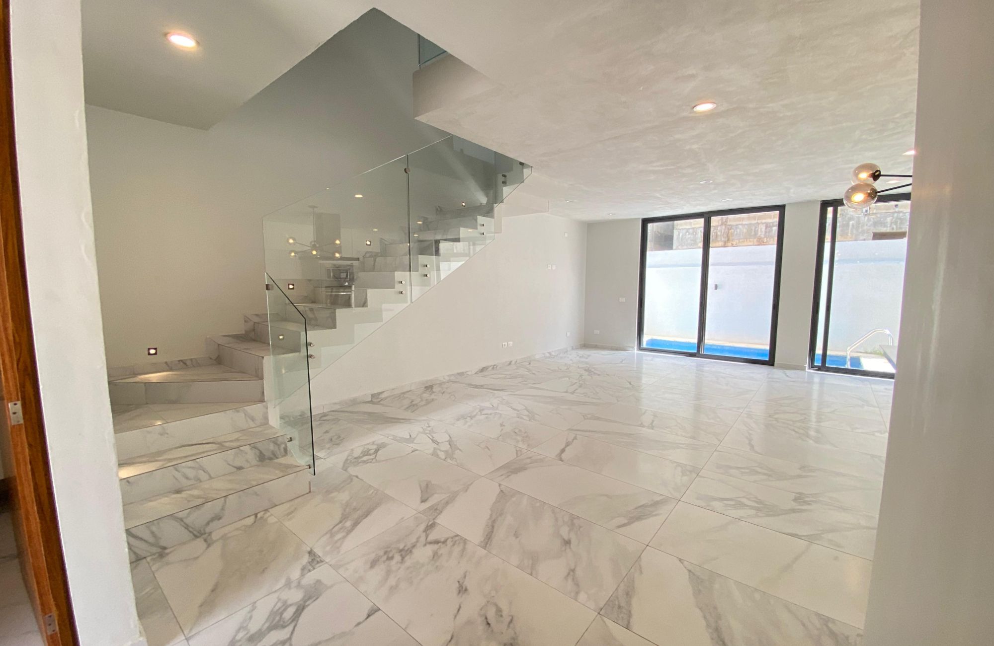 House with Private Pool, For Sale, Residencial Rio, Huayac&aacute;n, Canc&uacute;n