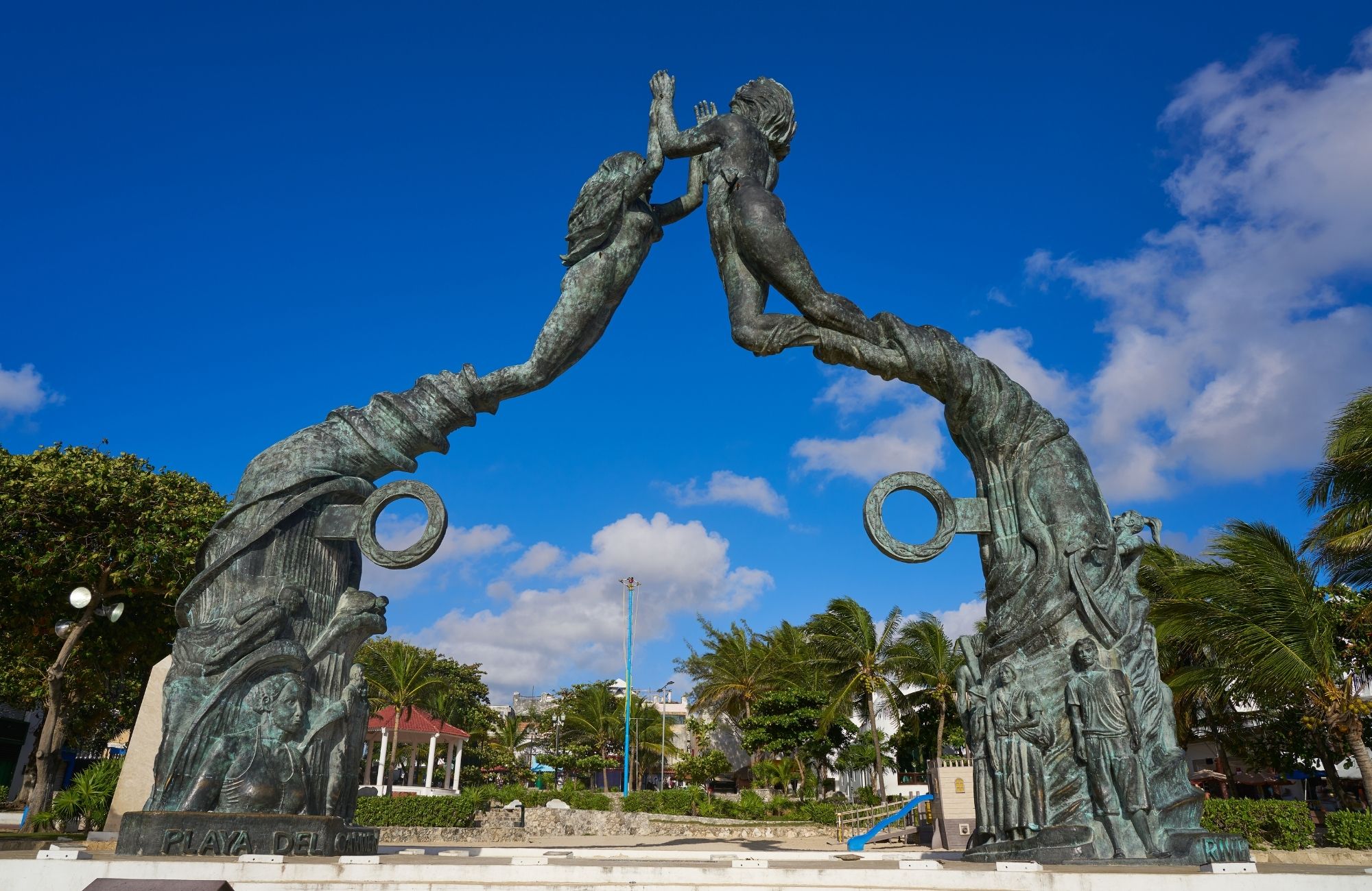 970 m2 lot, in gated community with private cenote, for sale Playa del Carmen.