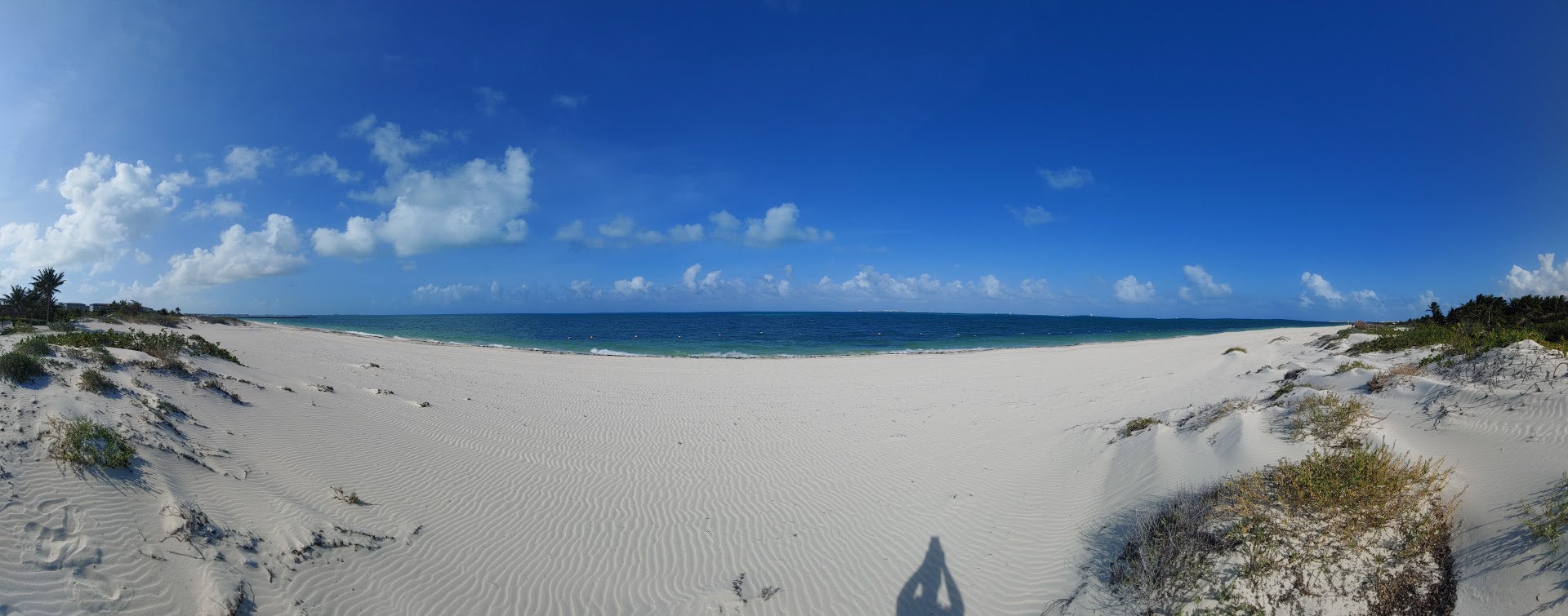 Lote de lujo frente al mar, en Residencial privado, venta, Playa Mujeres, Canc&uacute;n.