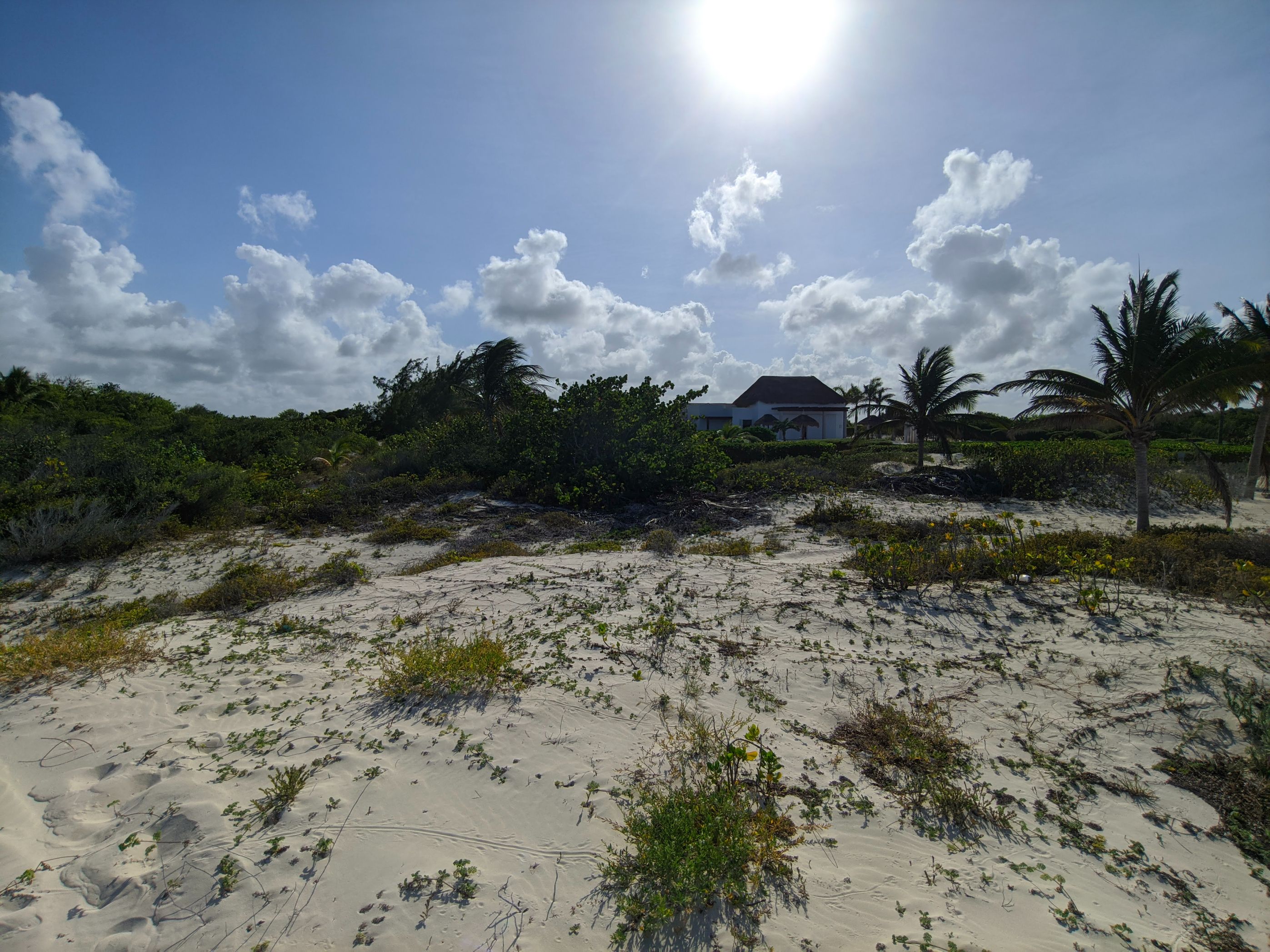 Lote de lujo frente al mar, en Residencial privado, venta, Playa Mujeres, Canc&uacute;n.