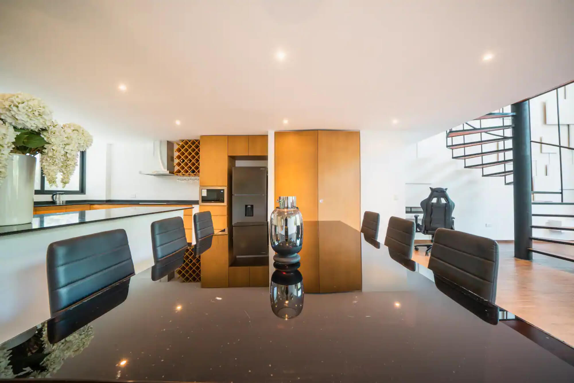 Condo de 3 recamaras, club de playa, golf, alberca, en venta Playa del Carmen.