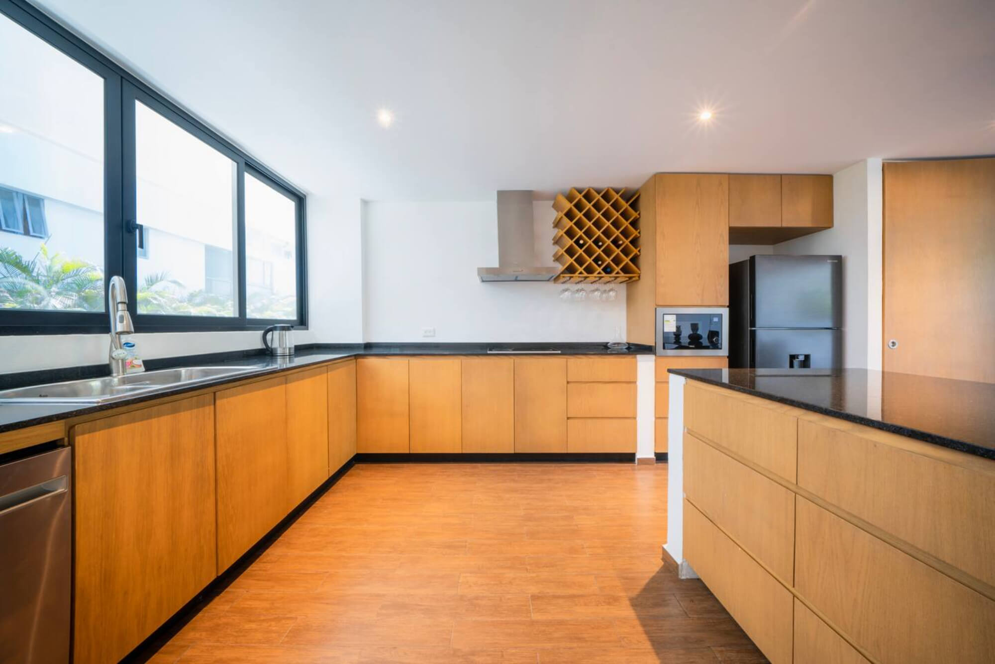 Condo de 3 recamaras, club de playa, golf, alberca, en venta Playa del Carmen.