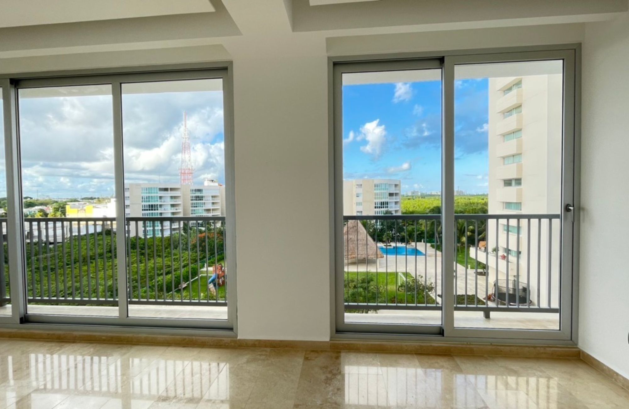 Apartment 3 Bedrooms + 1, with 50 amenities, luxury finishes, cinema, spa, spinning, dog park, pool and jacuzzi for adults, and more, pre-co