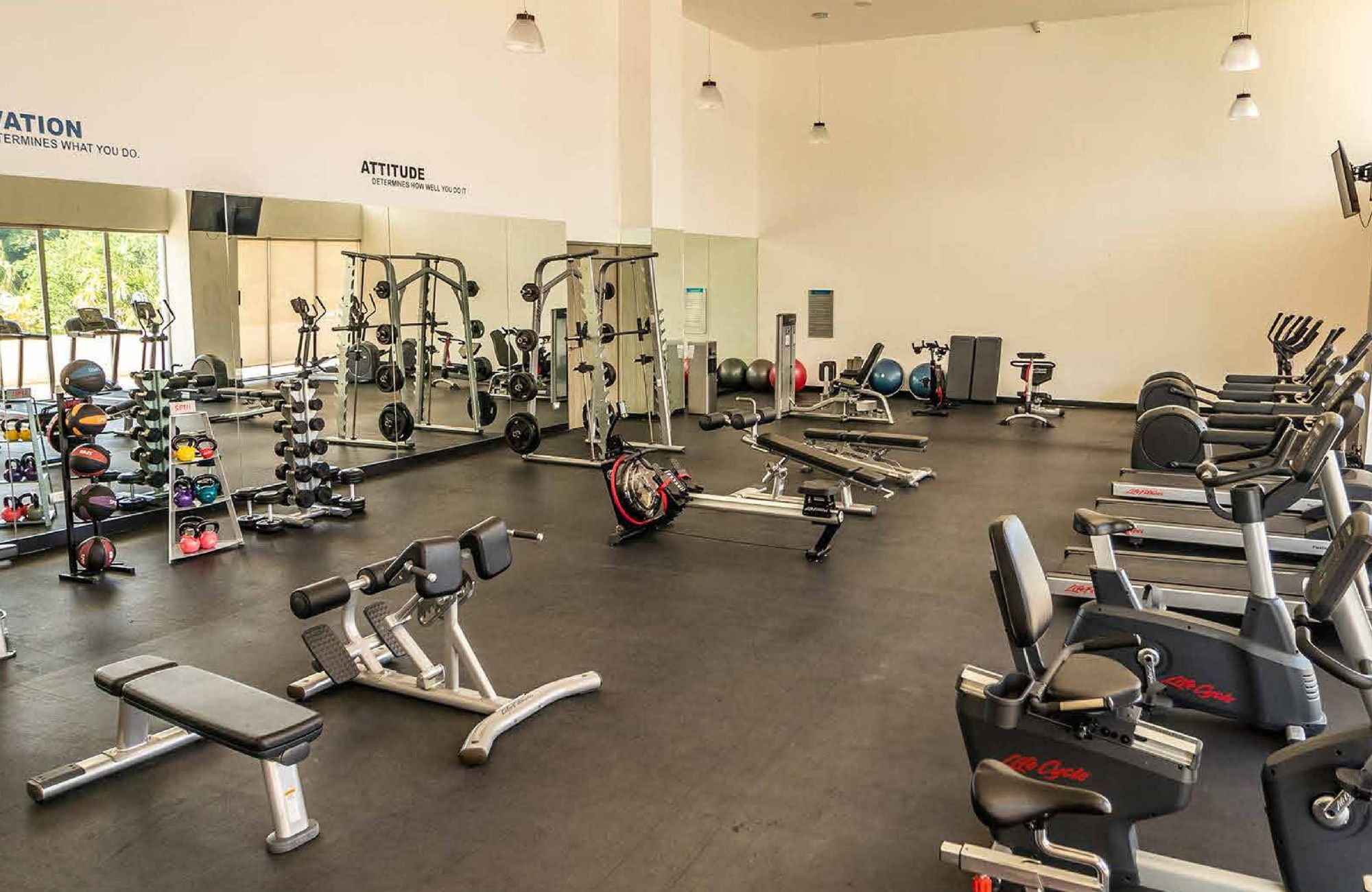 Apartment 3 Bedrooms + 1, with 50 amenities, luxury finishes, cinema, spa, spinning, dog park, pool and jacuzzi for adults, and more, pre-co