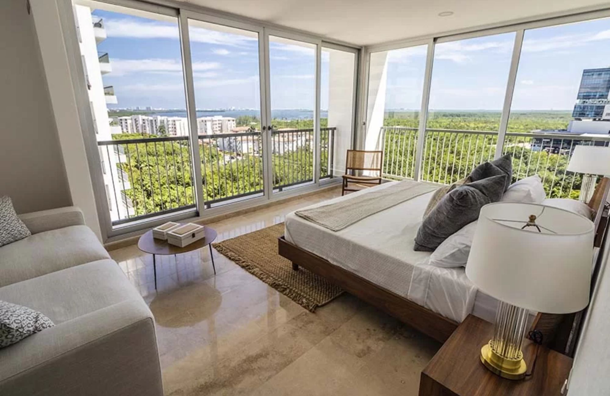 Condominium with terrace, rooftop, and pool for sale, Puerto Cancun, Cancun.