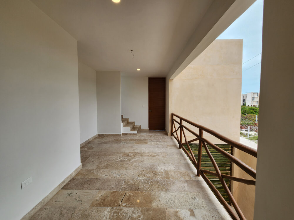 Two-Story House with Private Pool and Garden for Sale in Temoz&oacute;n Norte, M&eacute;rida