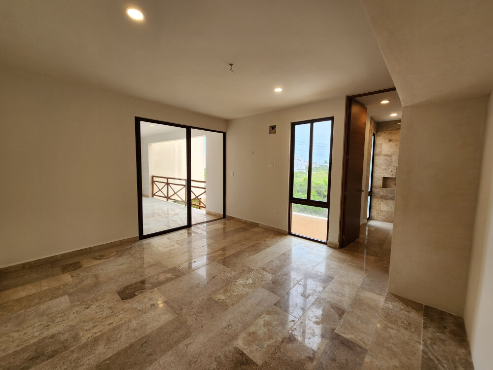 Two-Story House with Private Pool and Garden for Sale in Temoz&oacute;n Norte, M&eacute;rida