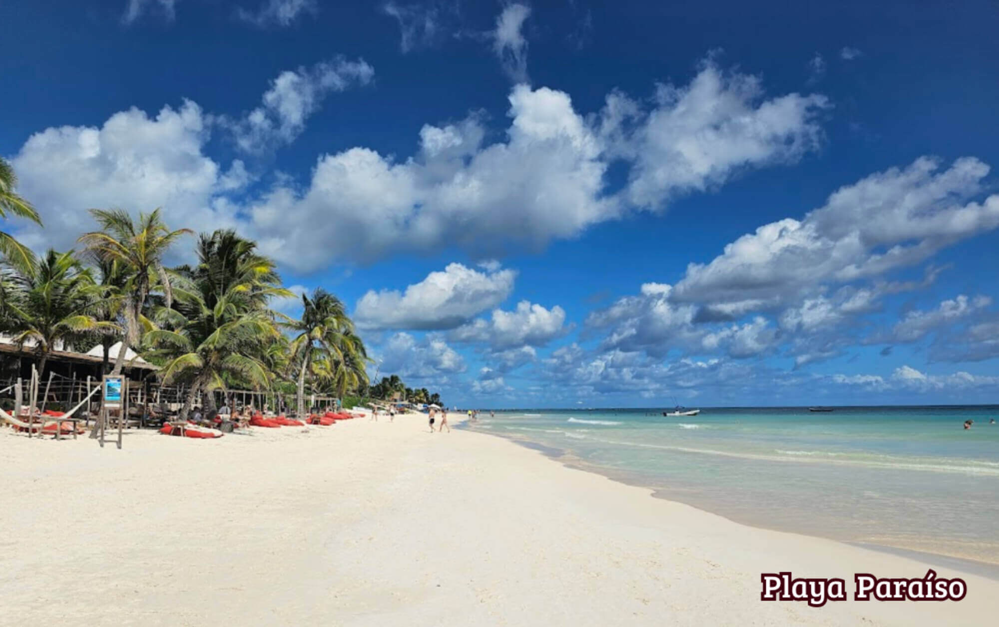 Multifamily land of 2,332 m2 in a luxury residential area for sale, Region 11, Tulum.