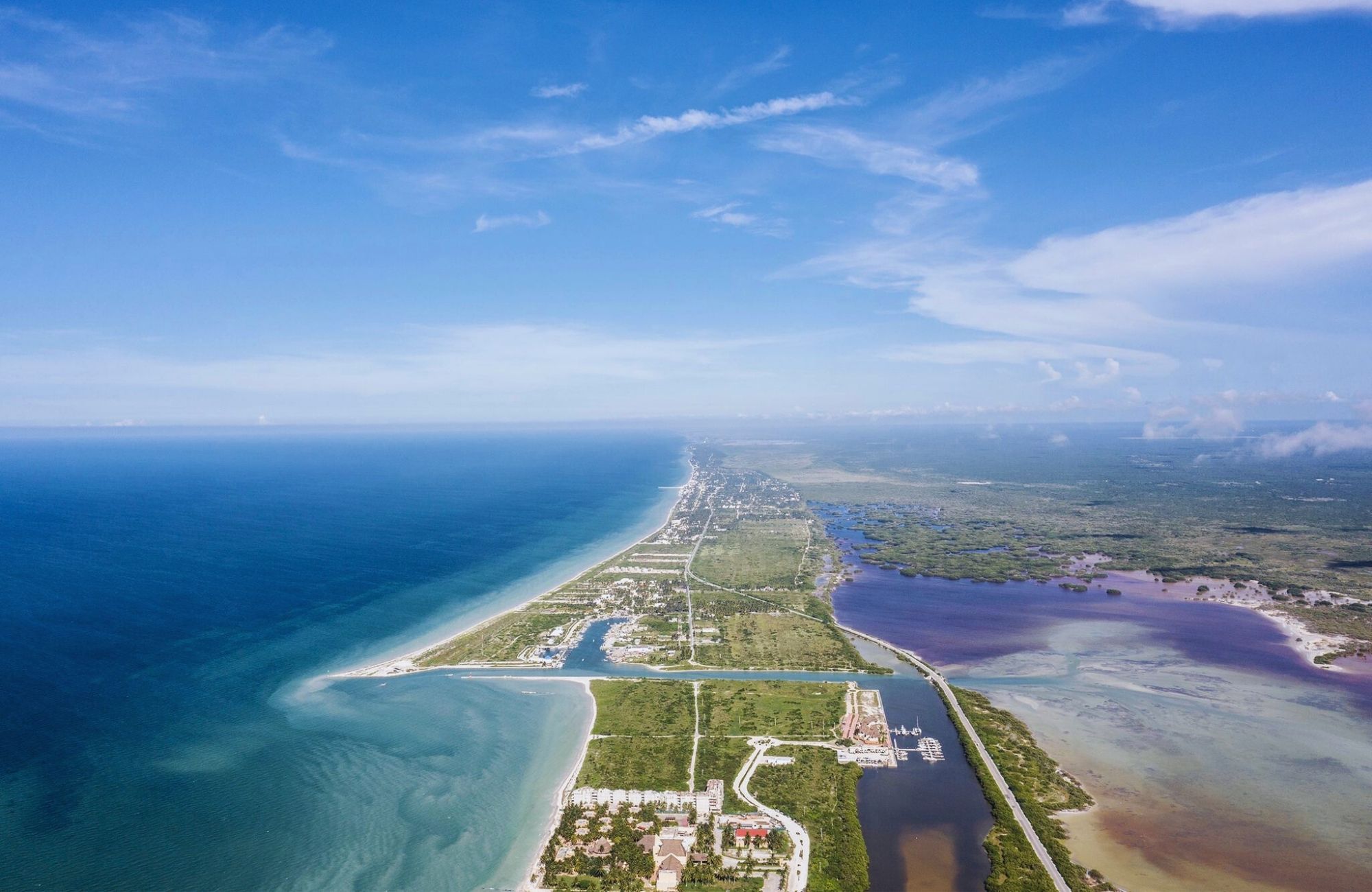 Condo con alberca frente al mar con terraza, en venta San crisanto Yucatan